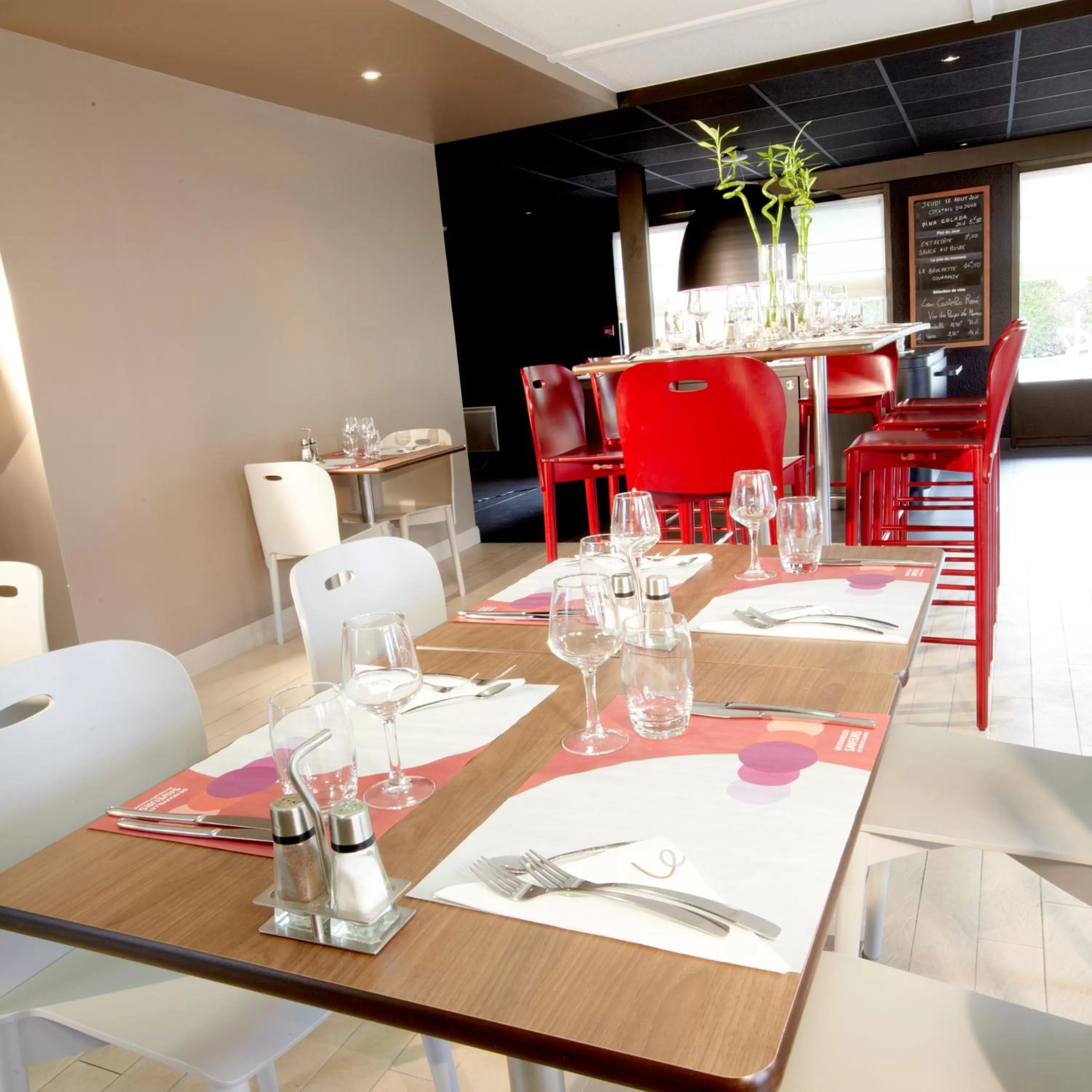 Restaurant/places to eat in Campanile Rouen Sud - Cléon Elbeuf