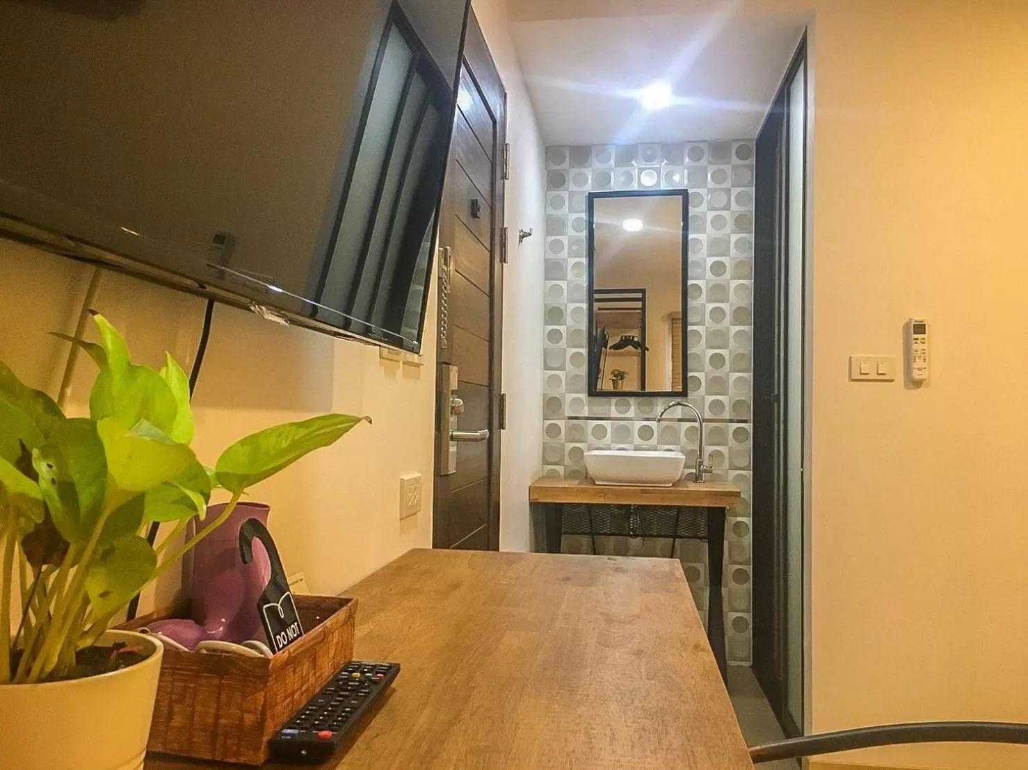 Bathroom in Bangkok Saran Poshtel