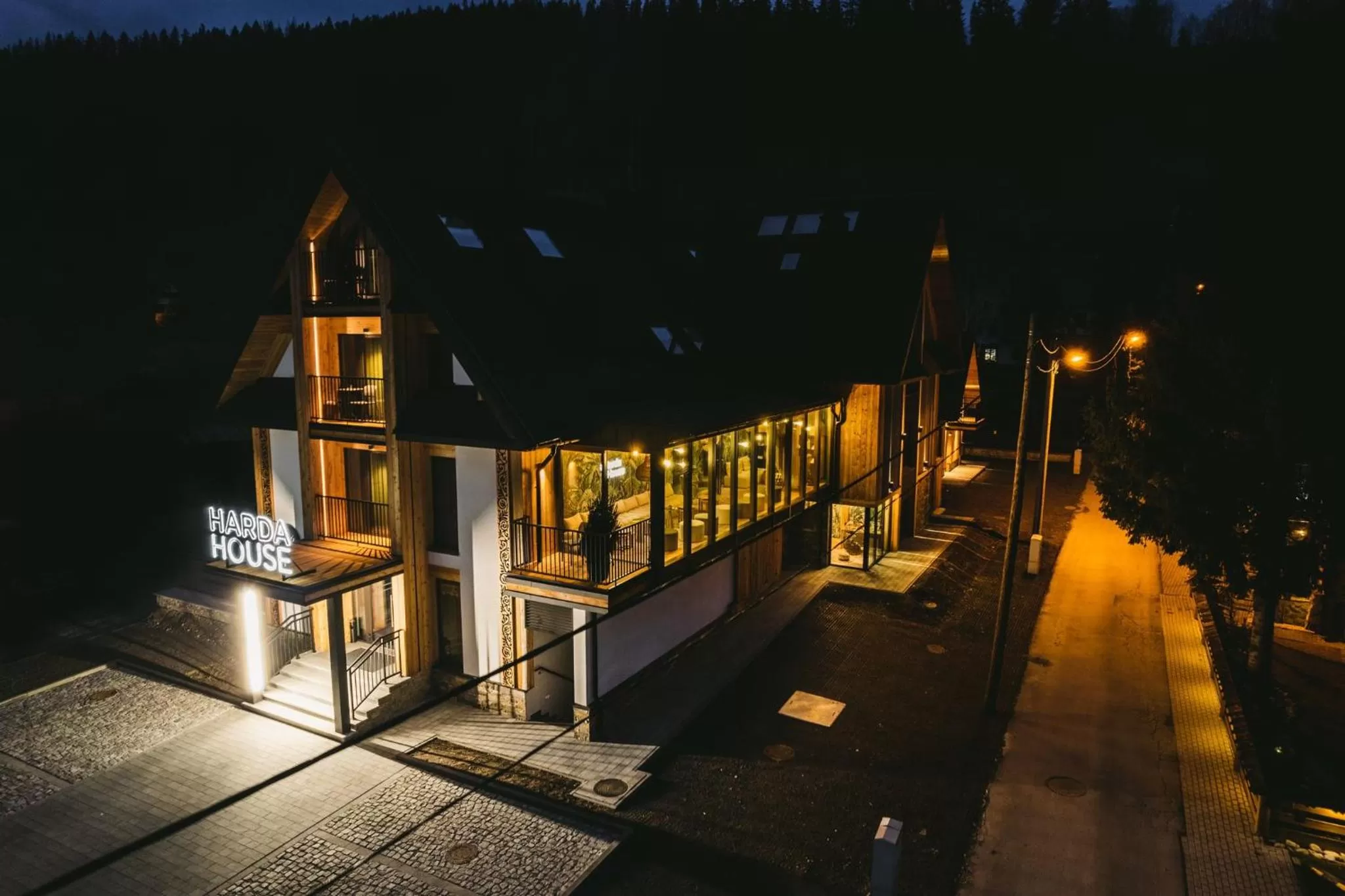 Property building in Harda House Friends & Spa