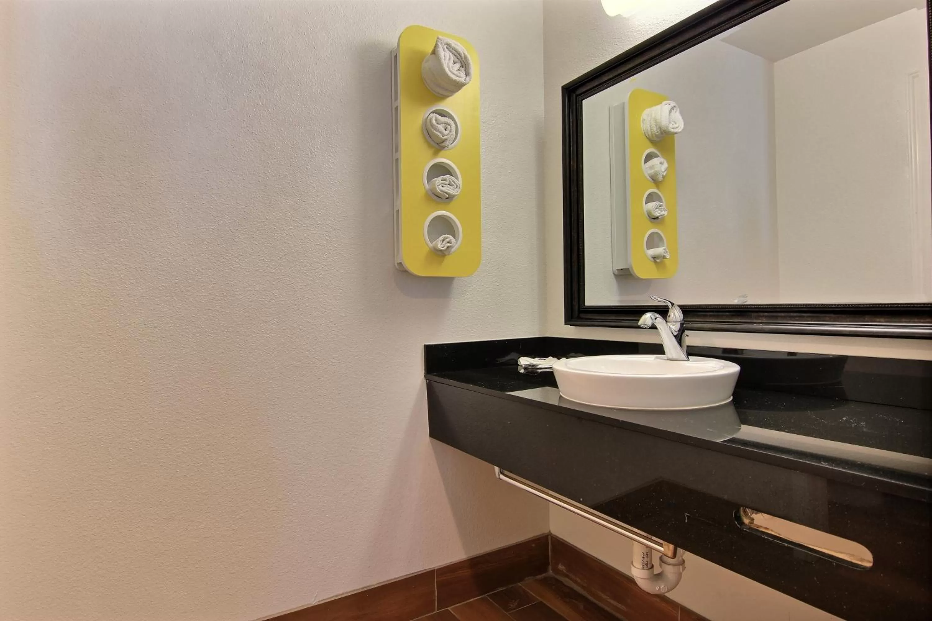 Bathroom in Motel 6-Rockport, TX