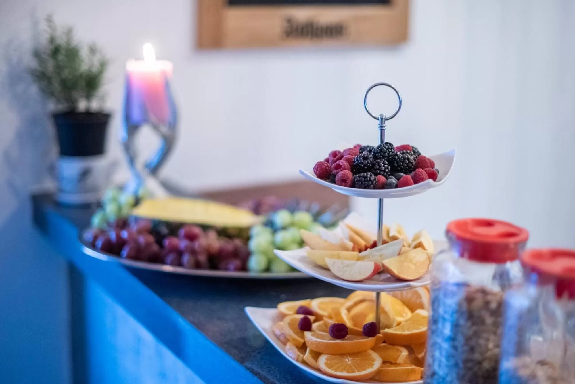 Restaurant/places to eat in Hotel Leo