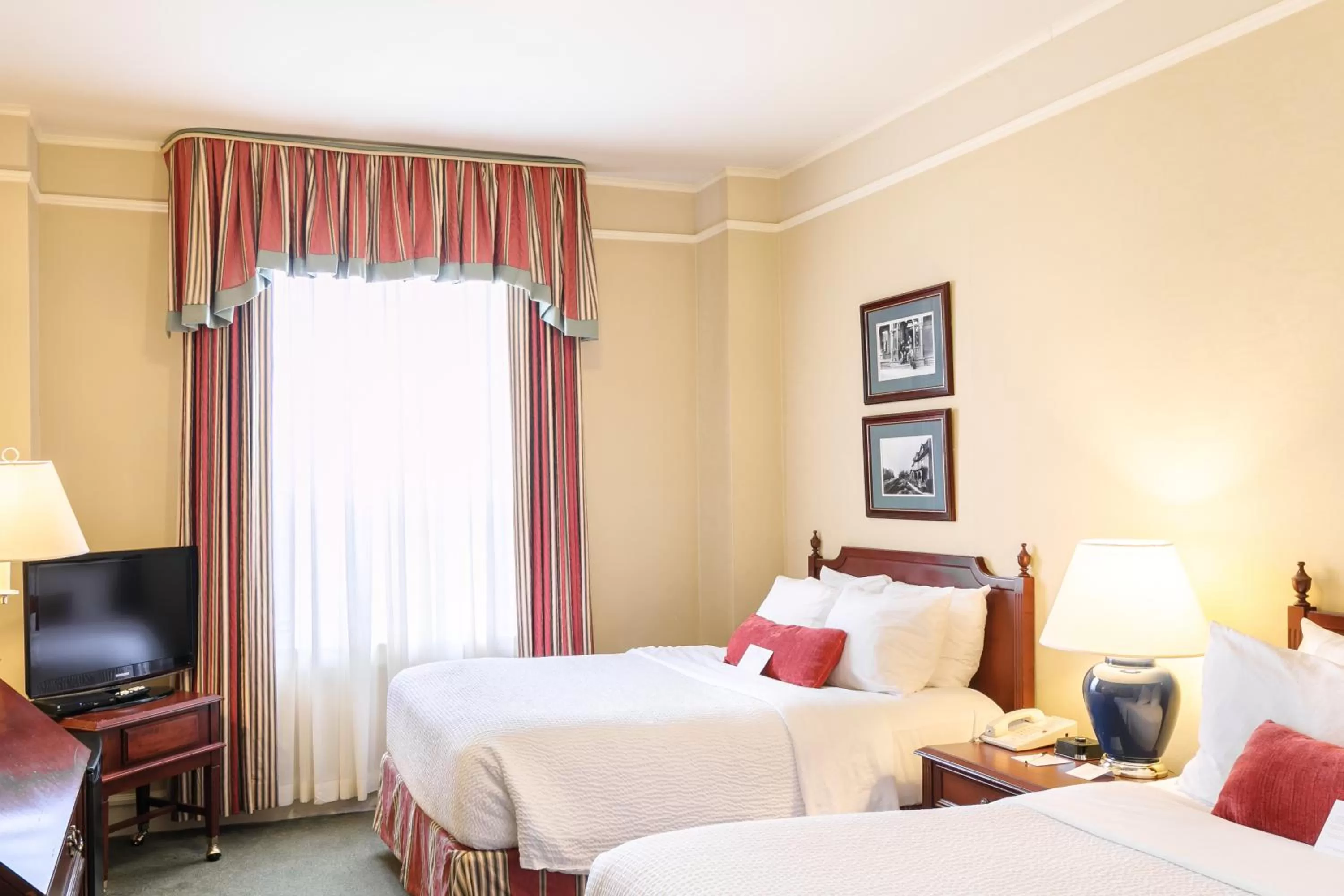 Bedroom, Bed in Rodd Charlottetown