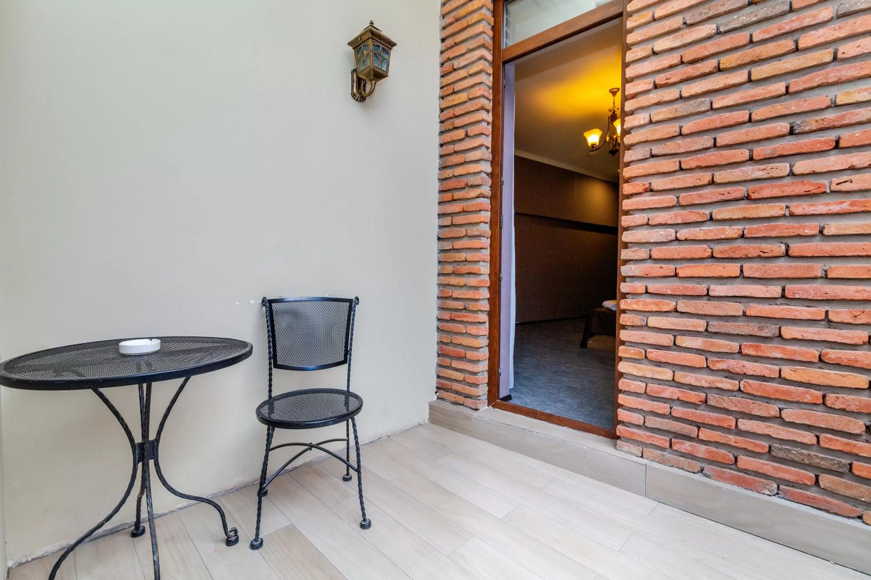 Patio in Hotel Marlyn