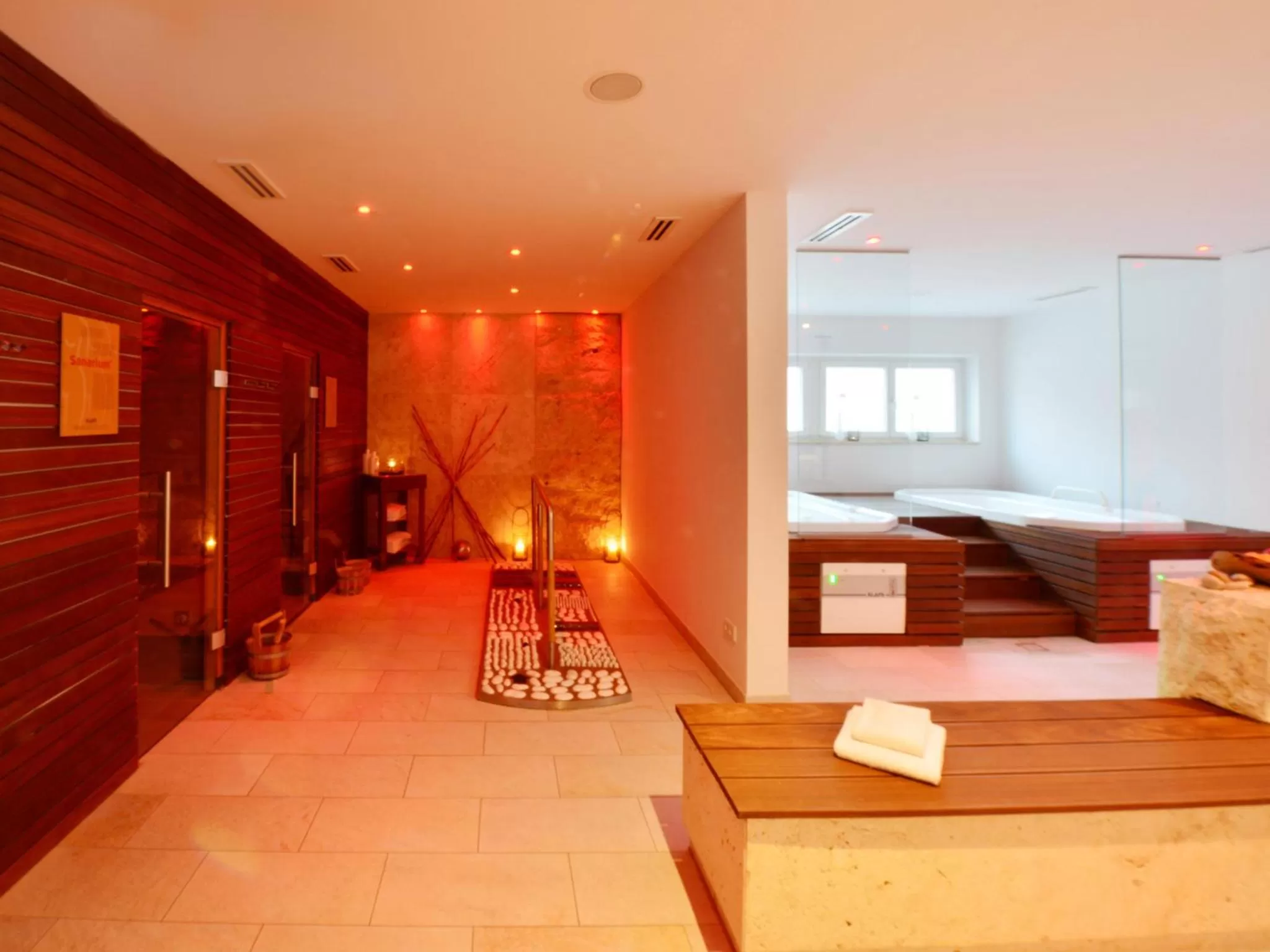 Sauna, Bed in DORMERO Hotel Kelheim