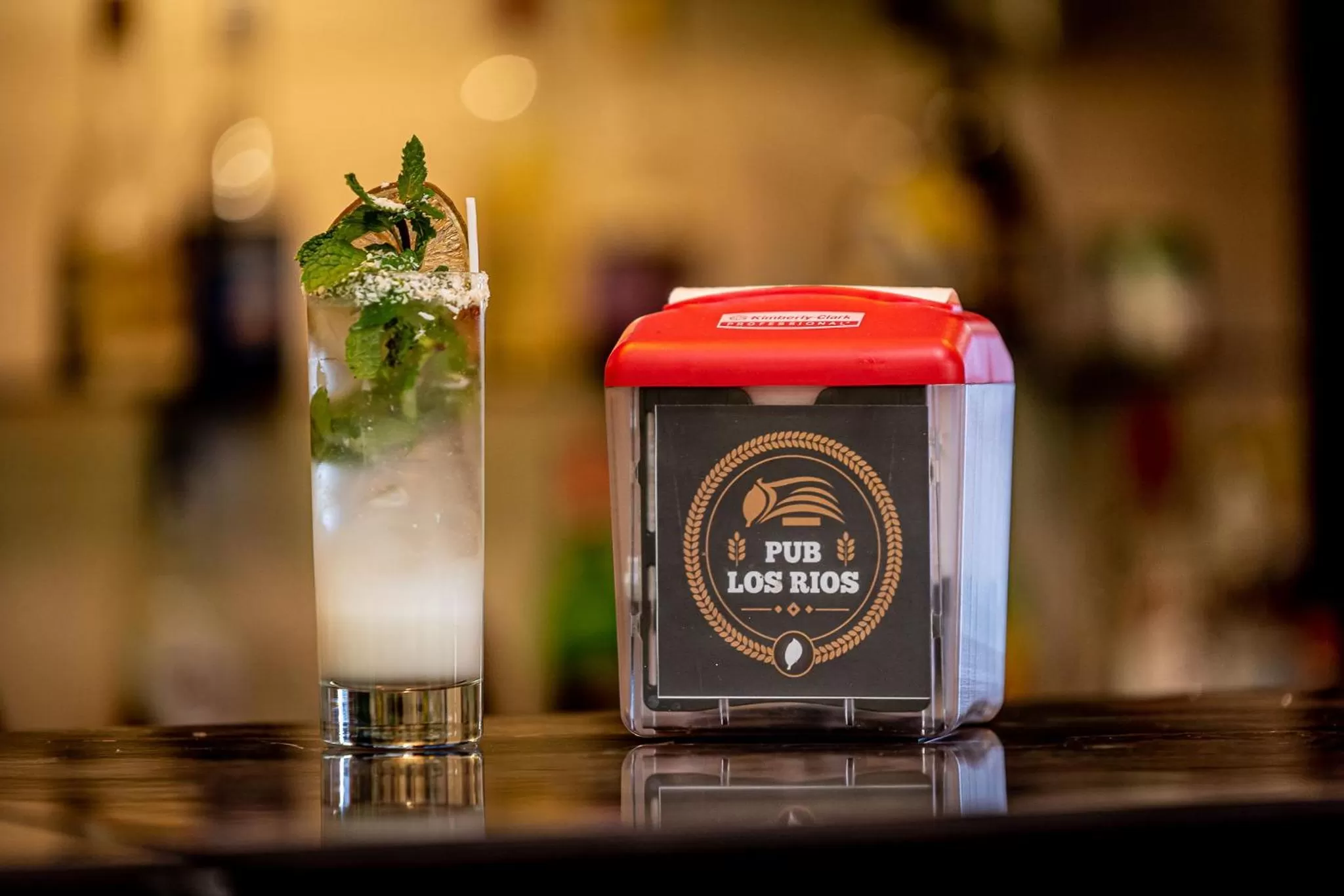 Lounge or bar in Hotel Los Rios