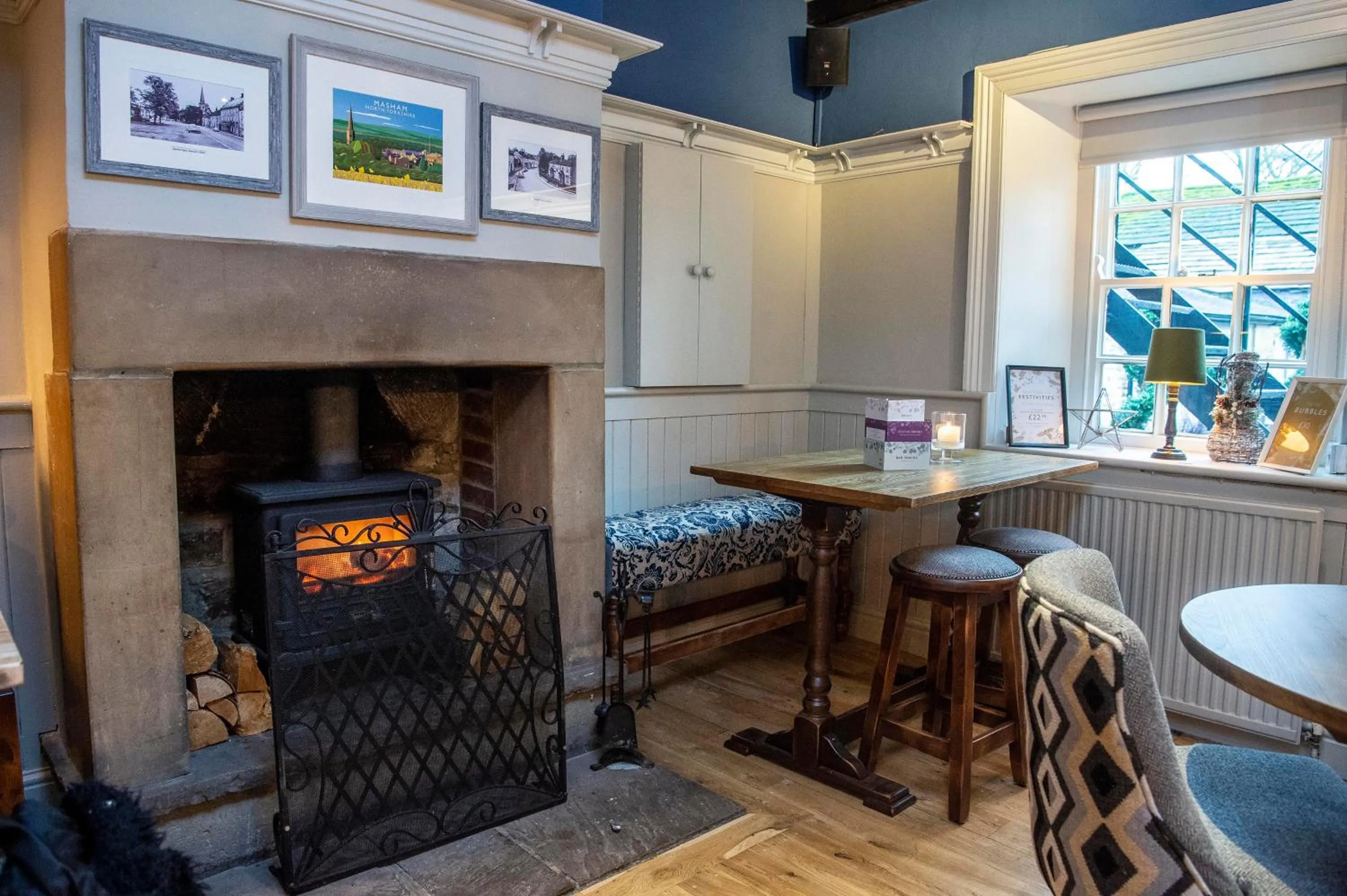 Restaurant/places to eat in Kings Head by Chef & Brewer Collection