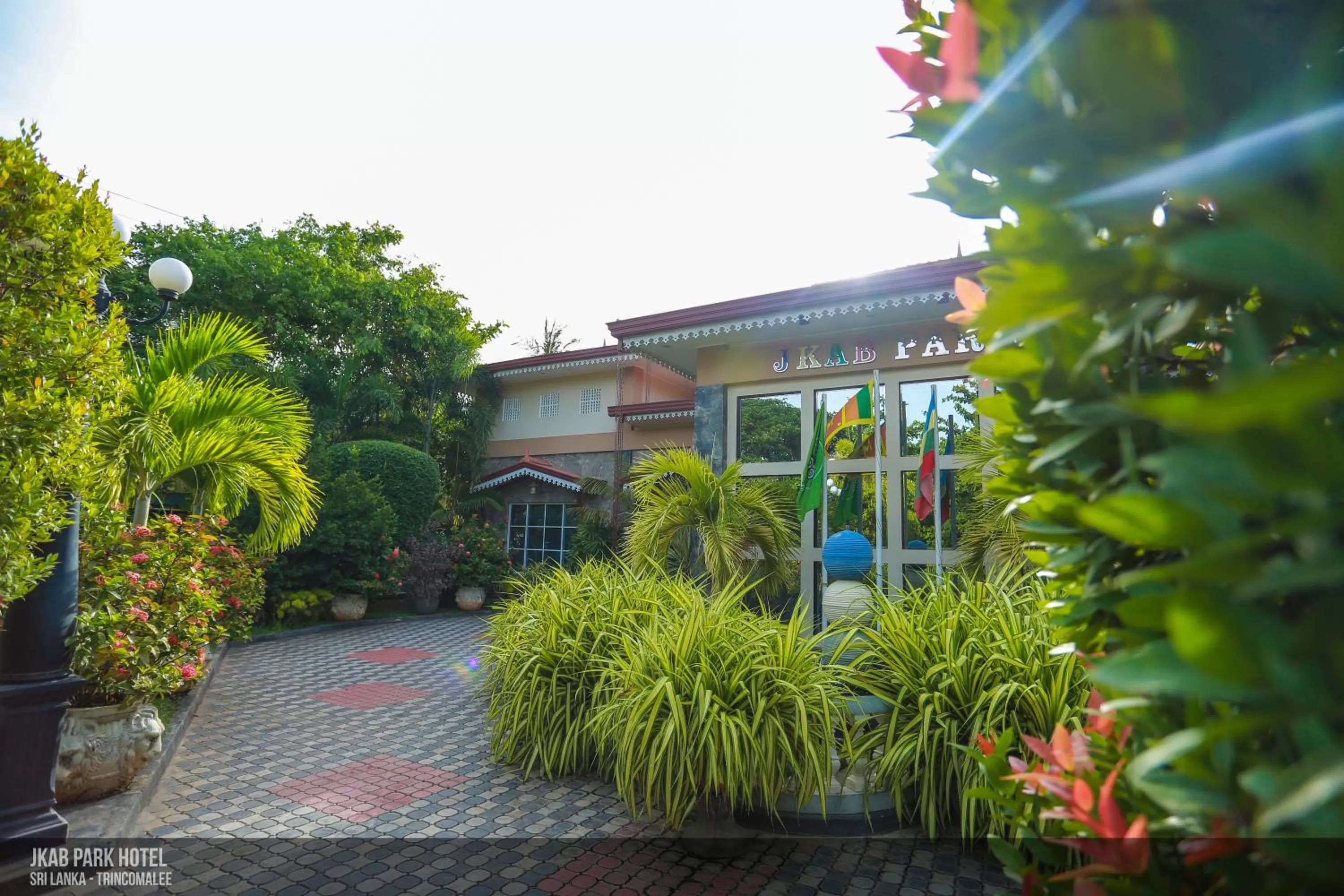 Facade/entrance in JKAB Park Hotel