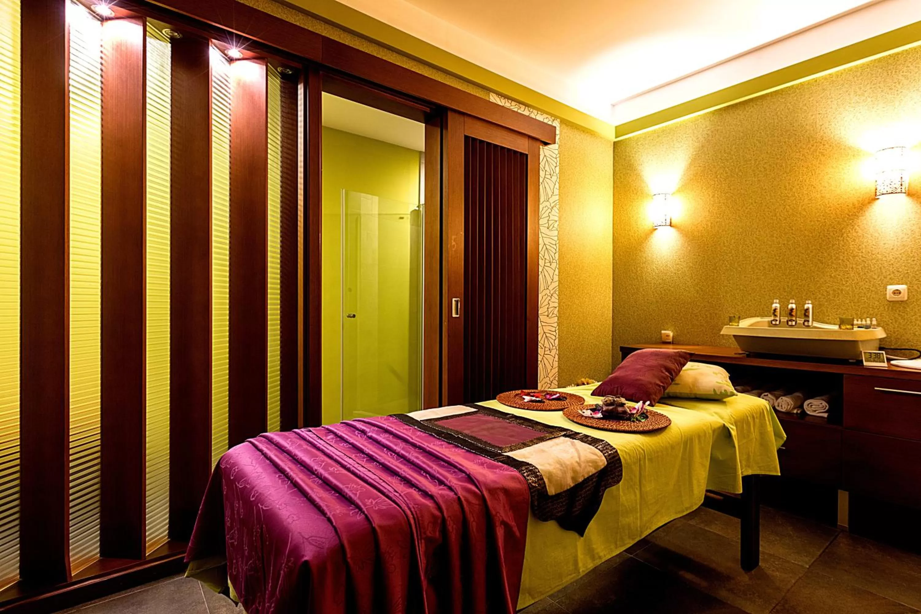 Spa and wellness centre/facilities in Primoretz Grand Hotel & Spa