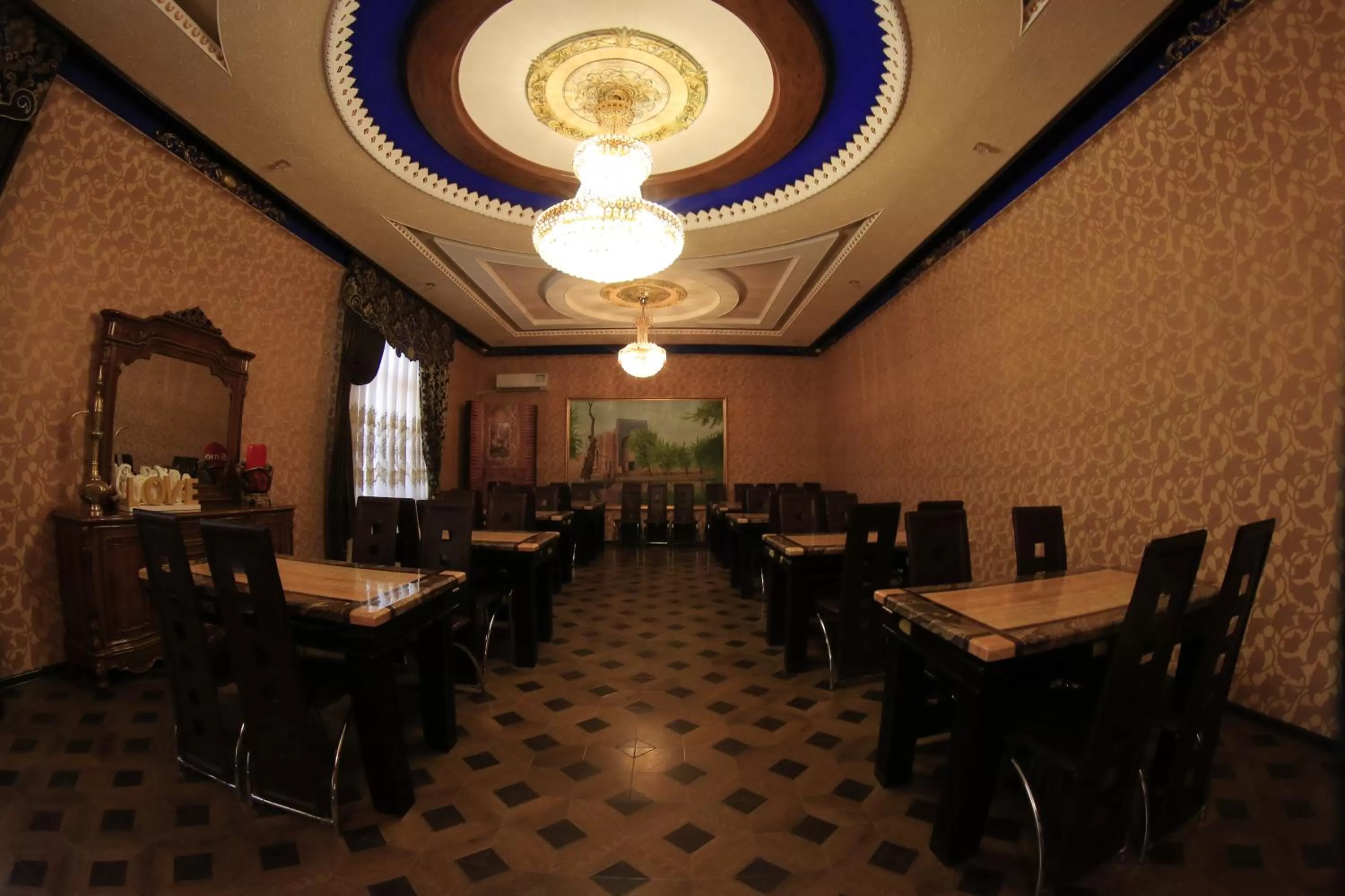 Restaurant/Places to Eat in Hotel Nurafshon Boutique