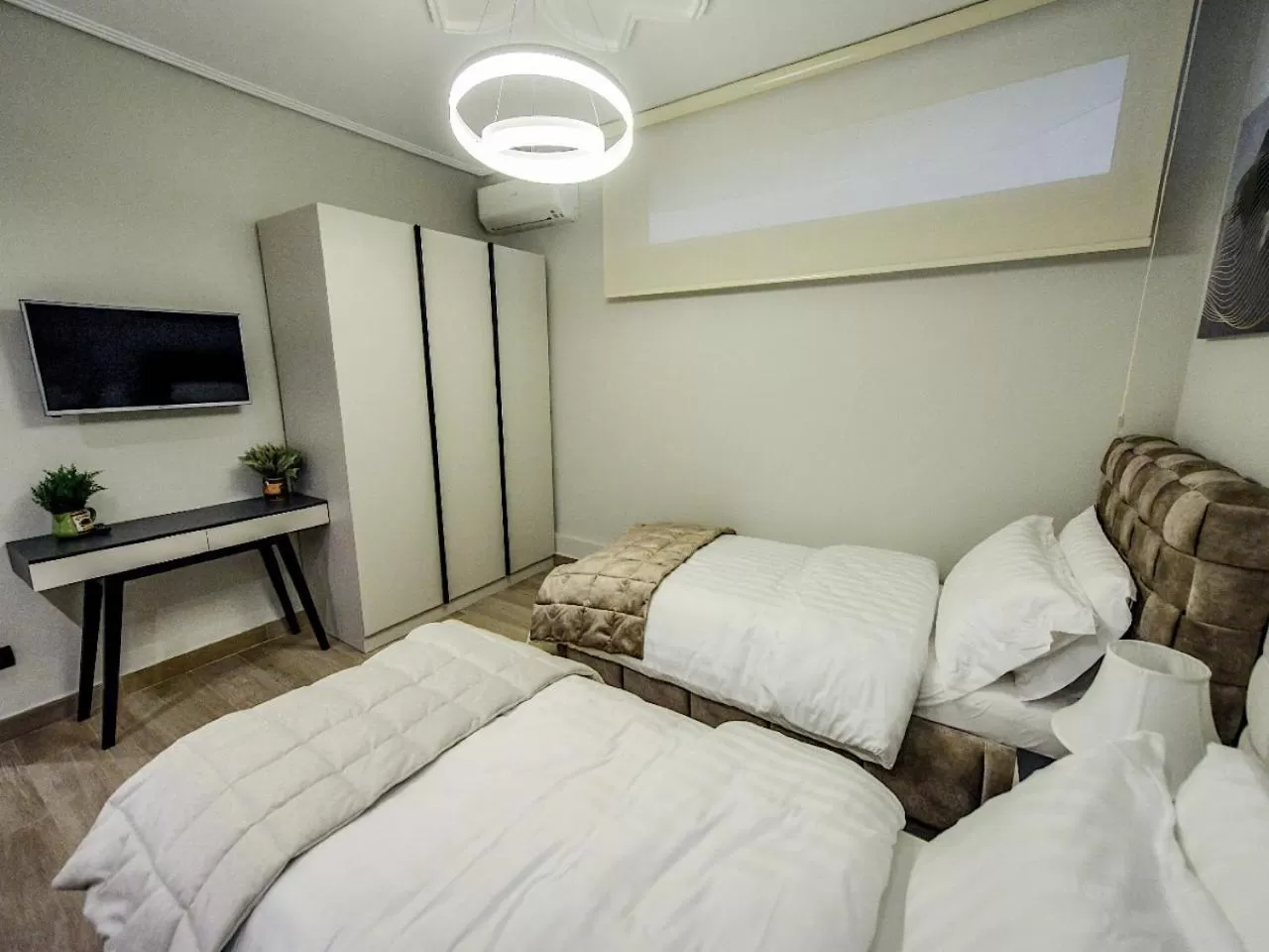 Bed in Hotel Vila Tirana