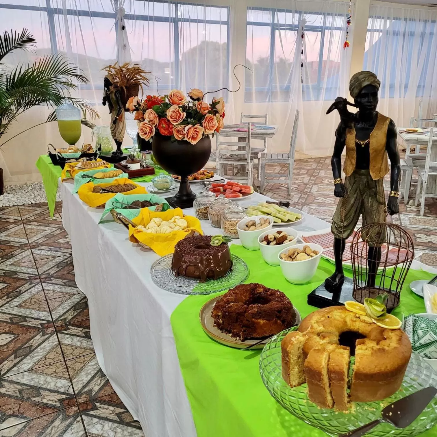 Breakfast in Pousada Cambará Suítes