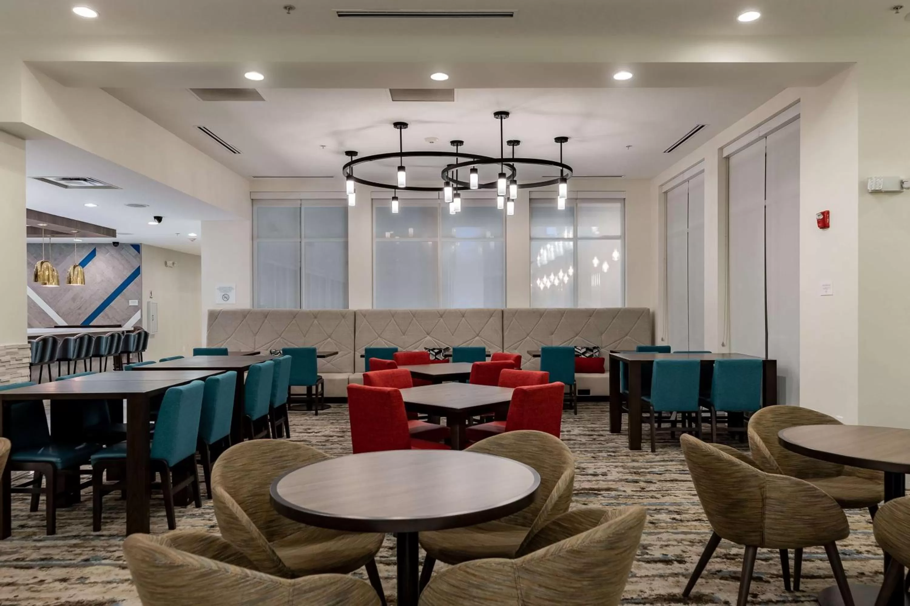 Restaurant/places to eat in Hilton Garden Inn Tifton