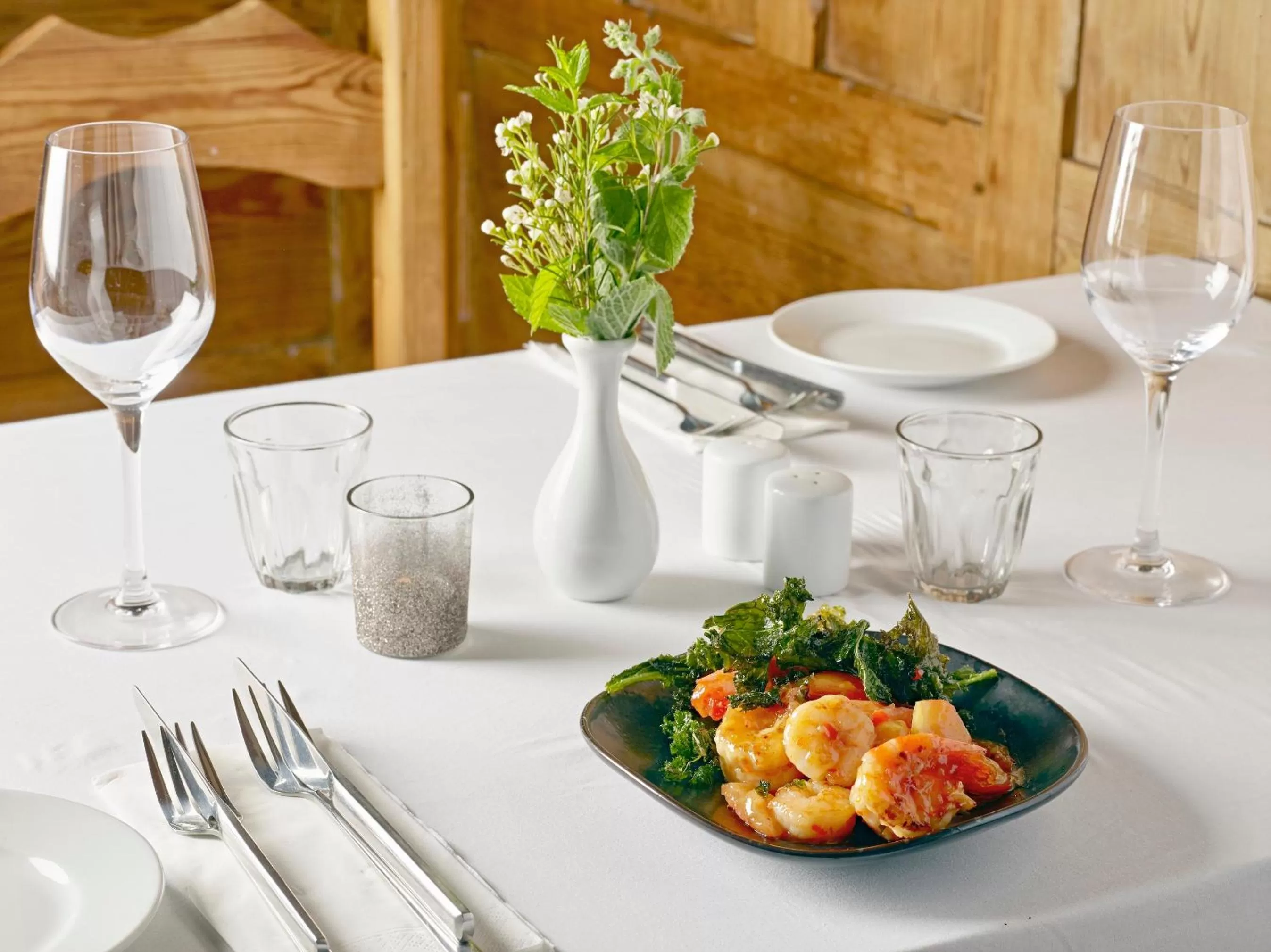 Restaurant/places to eat in Tennant Arms Hotel