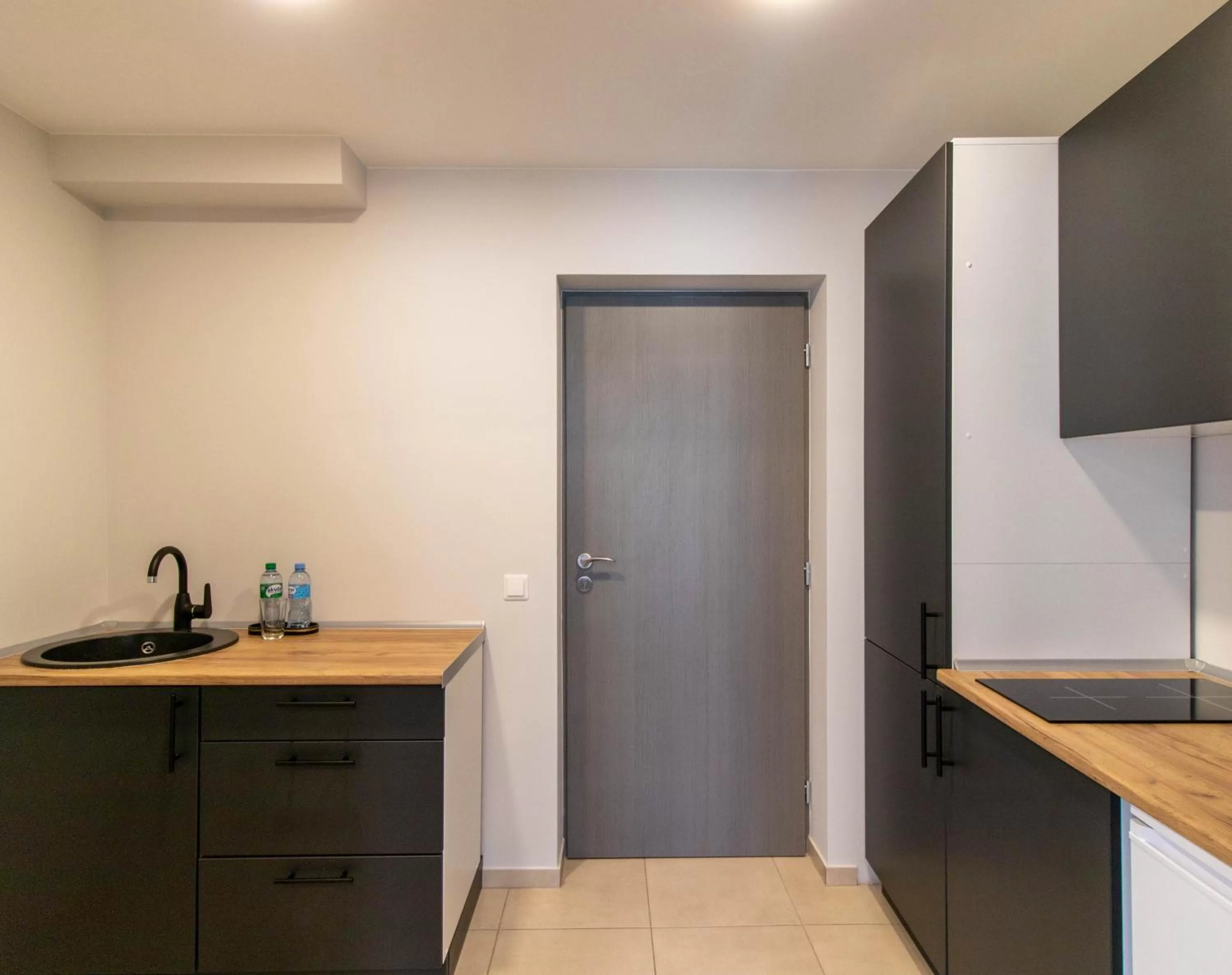 Kitchen/Kitchenette in Dzukija Hotel