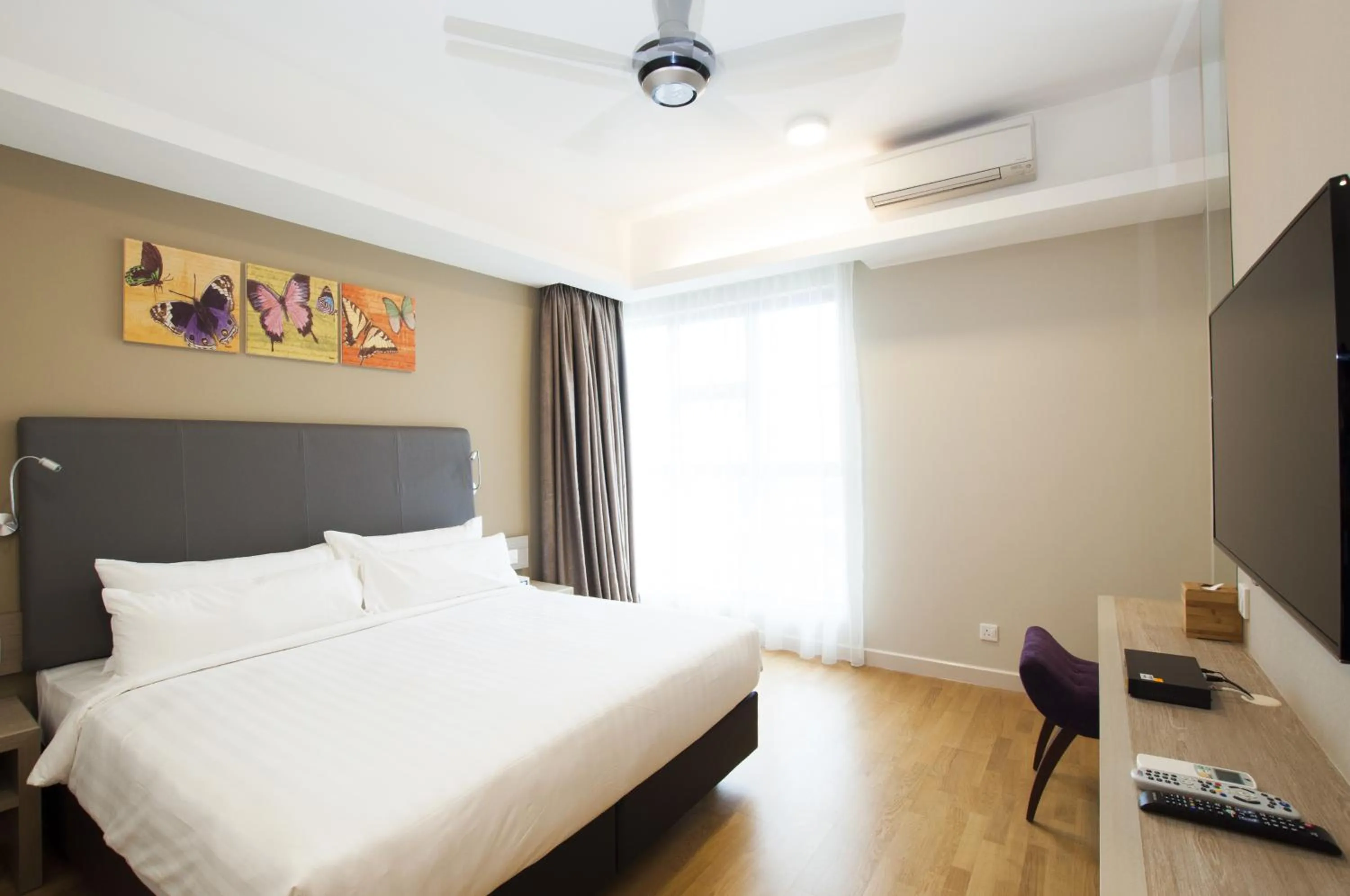 Suasana Suites - 3 Bedrooms in Sunday Hotel Near Petronas Twin Tower Formerly Suasana Suites