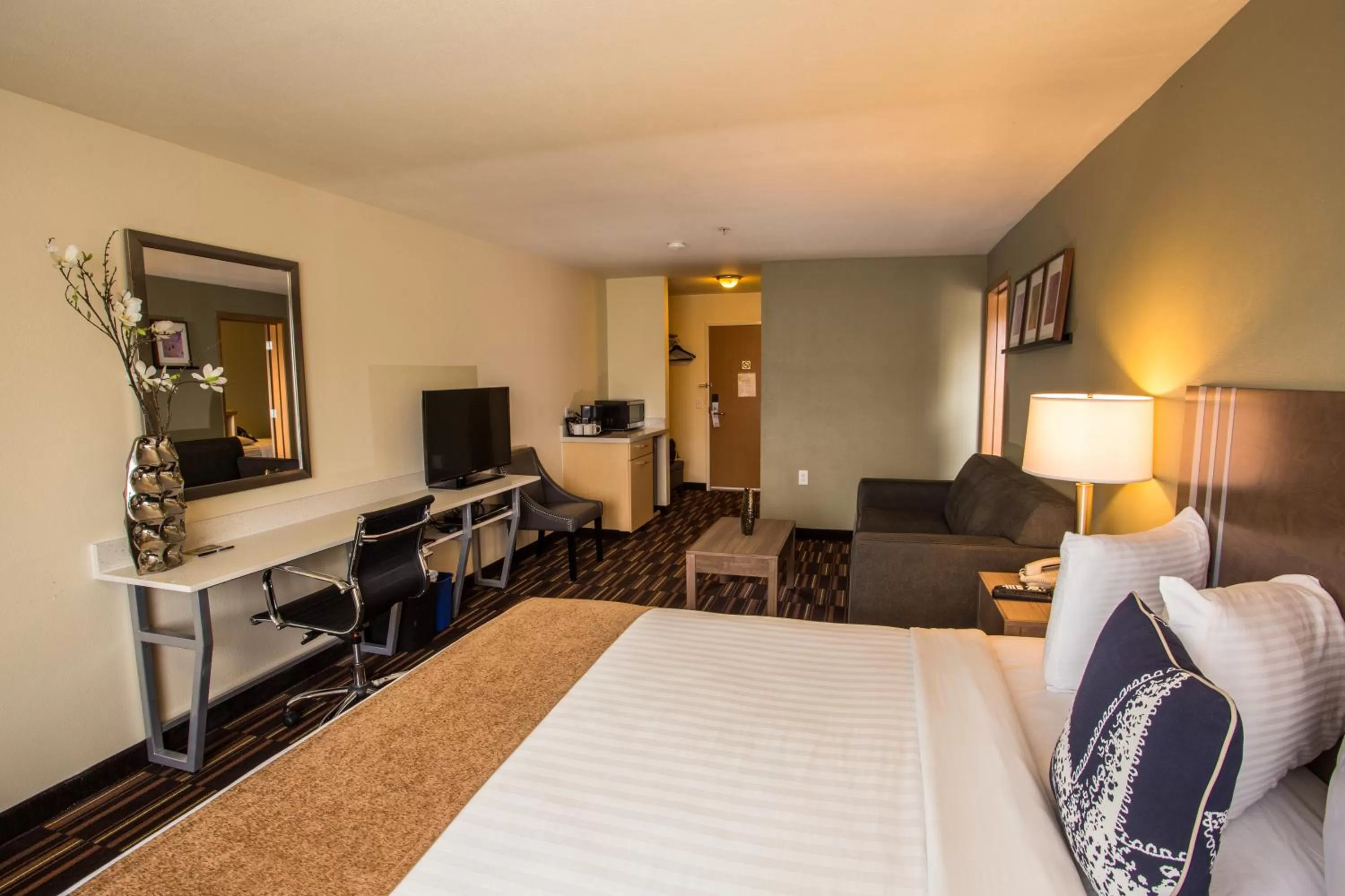 Bed in Inn at Wecoma