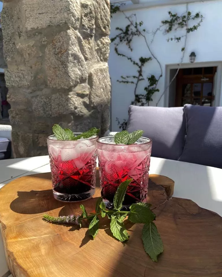 Restaurant/places to eat in Elena Hotel Mykonos