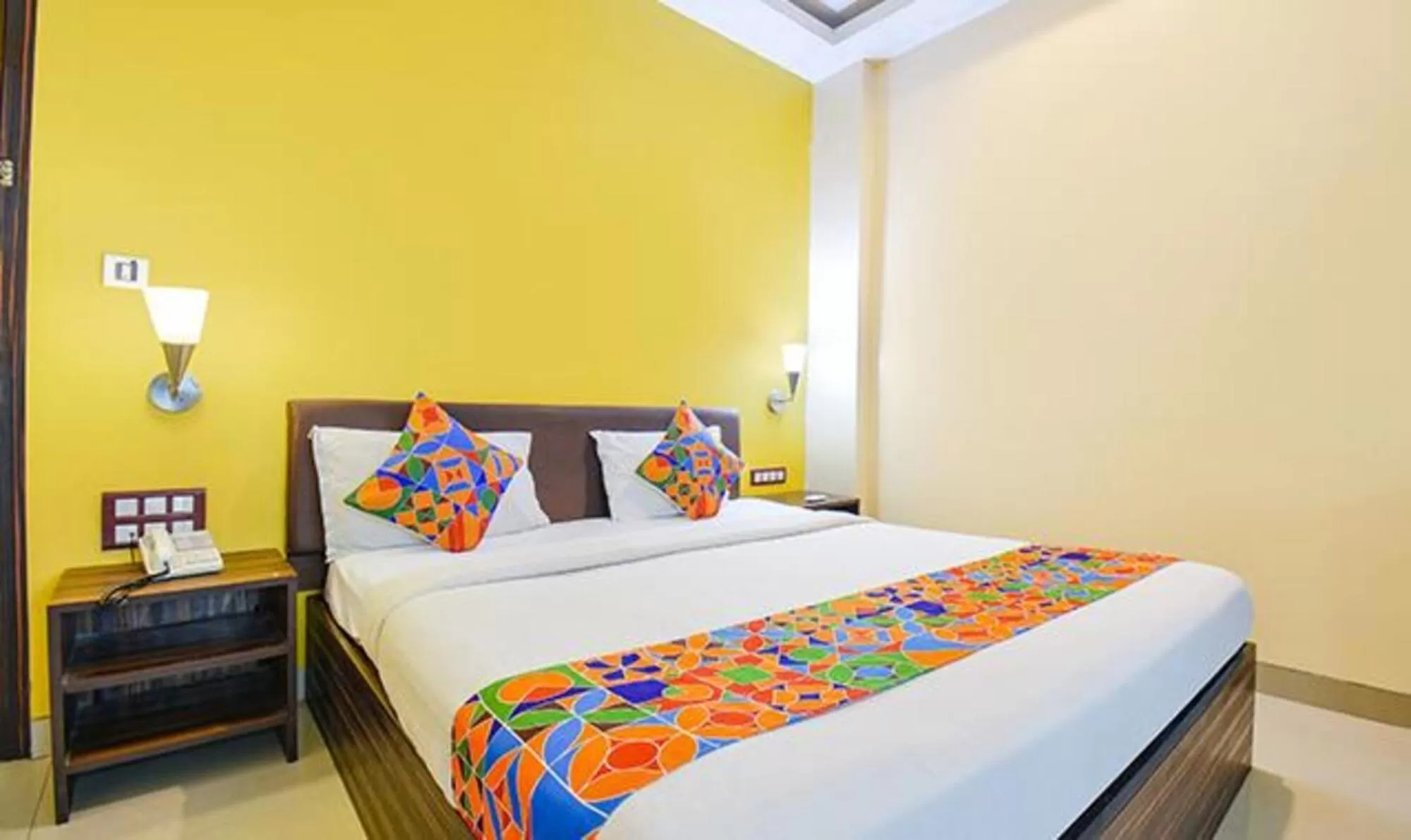 Bed in FabHotel Span Executive