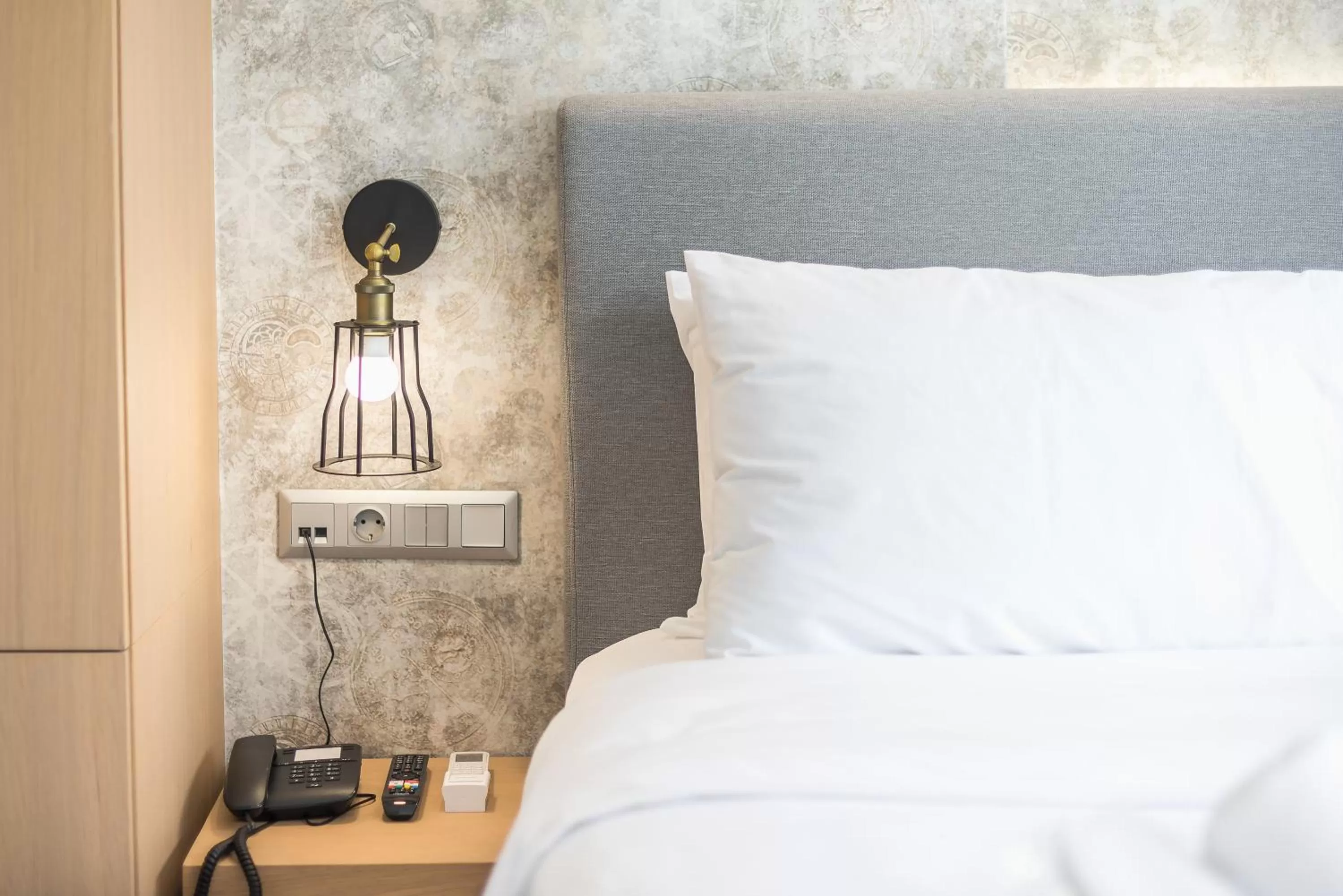 Bed in Athens Lights