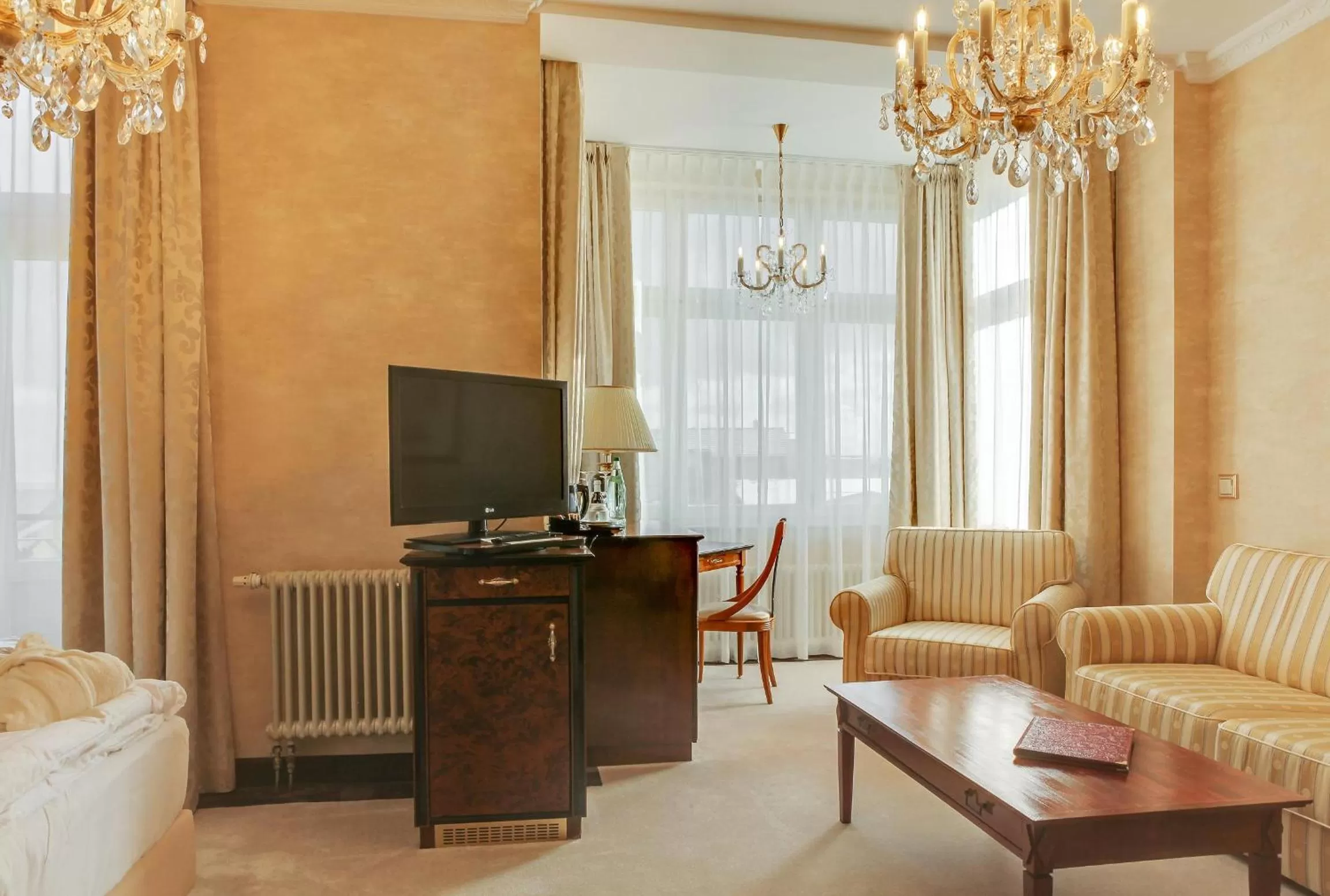 Photo of the whole room in SEETELHOTEL Ahlbecker Hof das elegante Traditionshotel & ruhiger Rückzugsort an der Ostsee