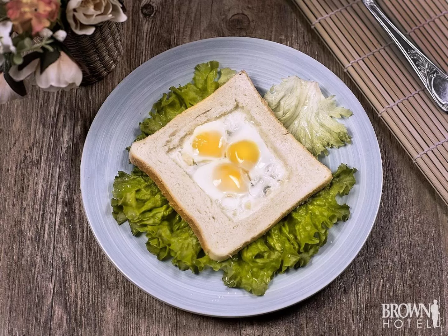 Breakfast, Food in Brown Hotel