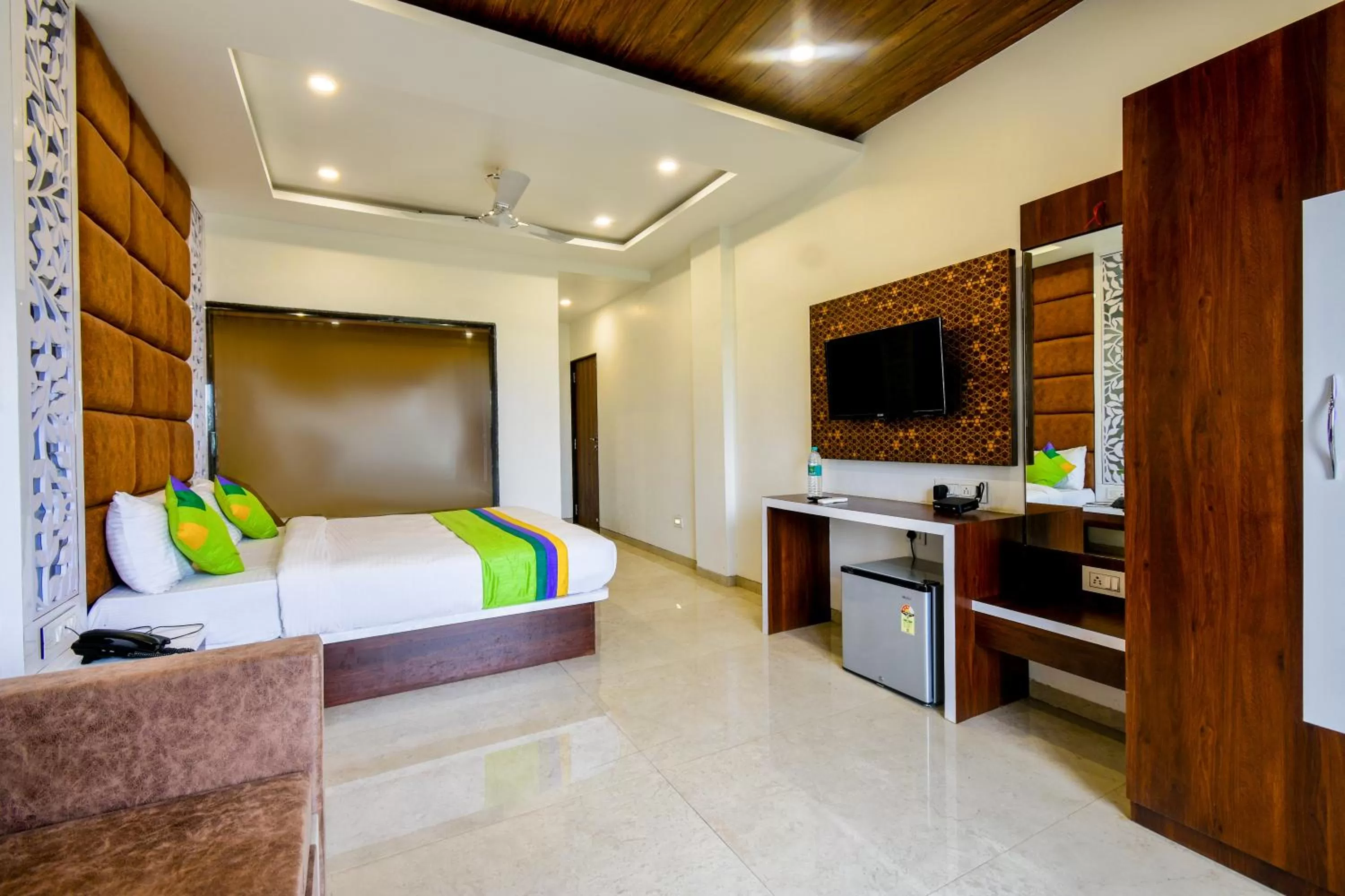 Bedroom, Bed in Treebo Prince Palace