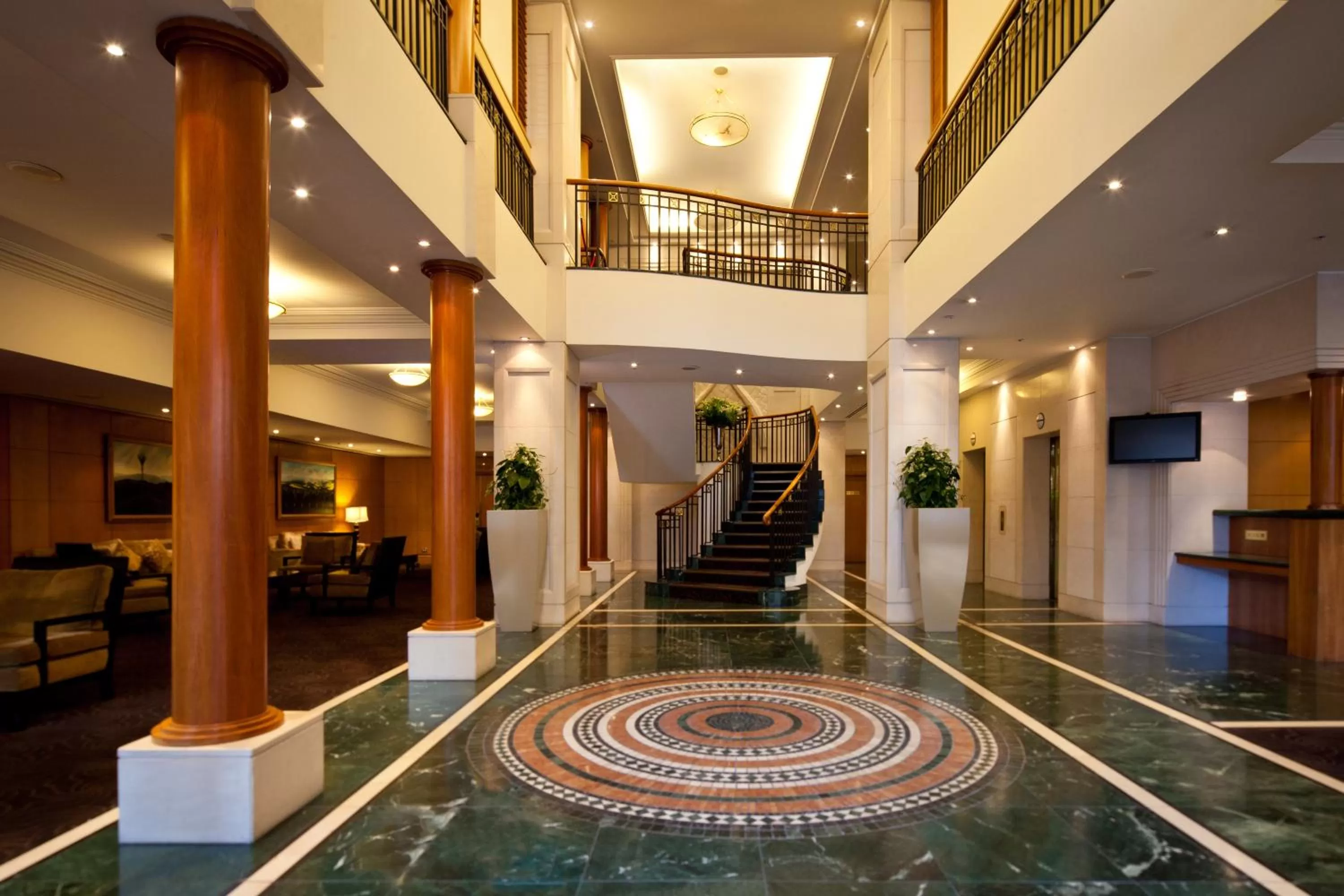 Lobby or reception in The Sebel Quay West Auckland