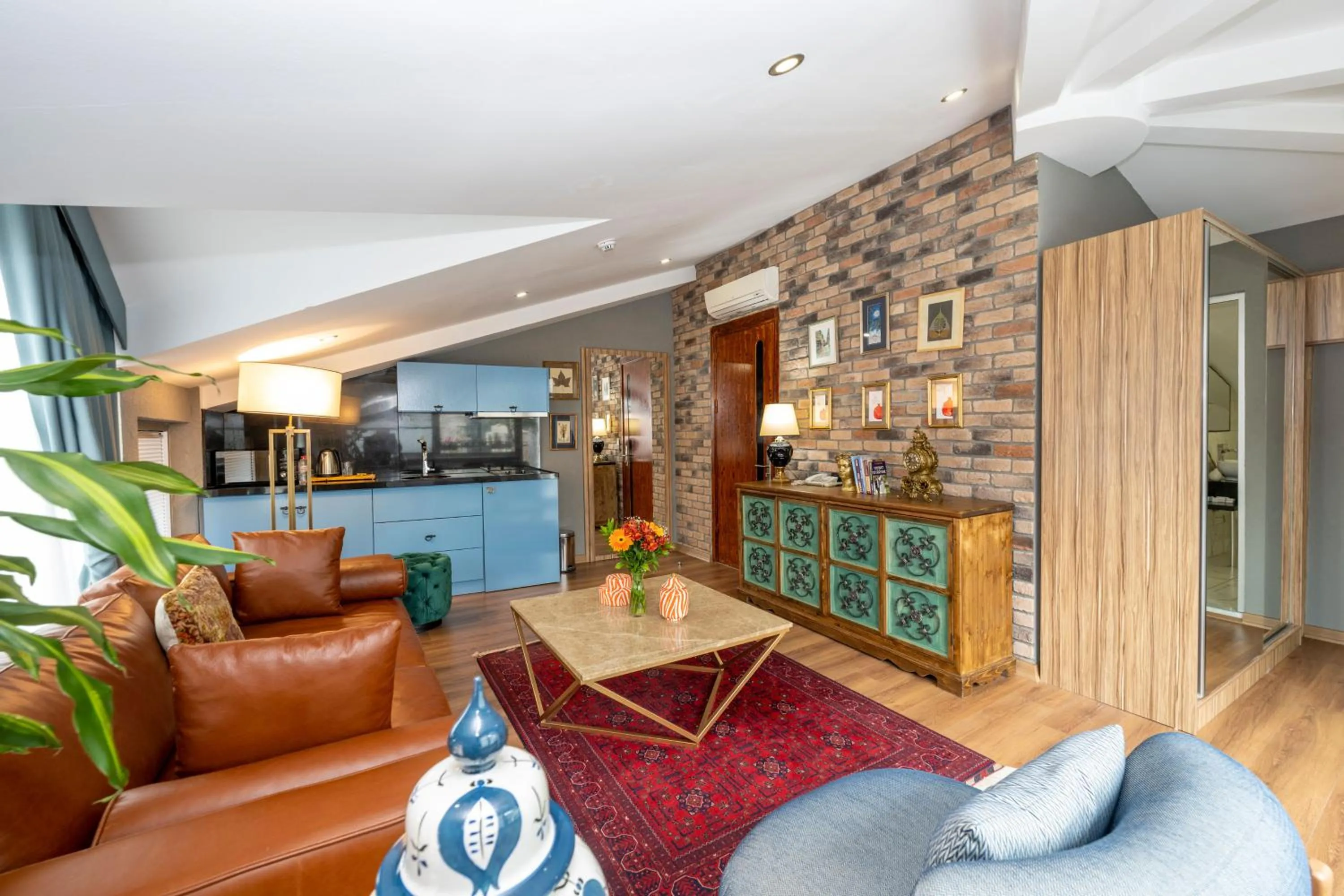 Living room in The Marions Suite istanbul Special Category Taksim