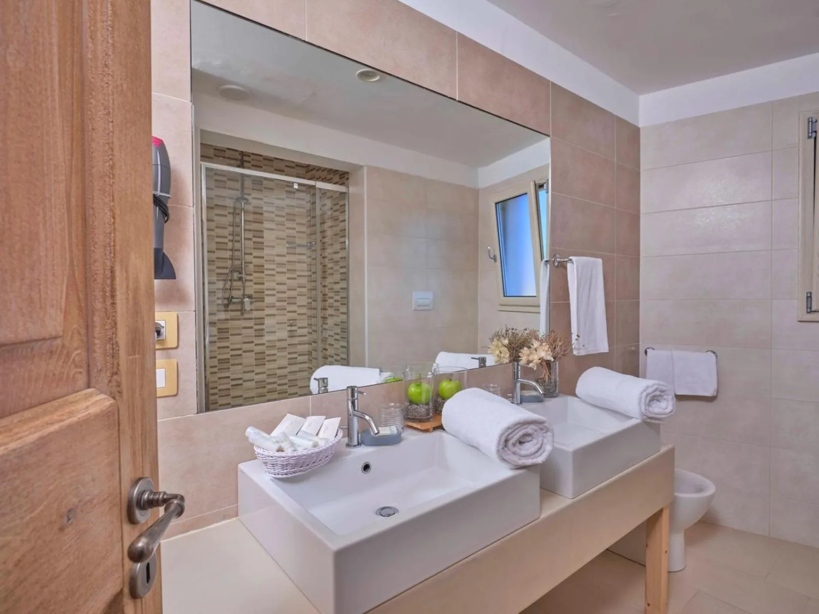 Bathroom in Dolce Vita Boutique Hotel