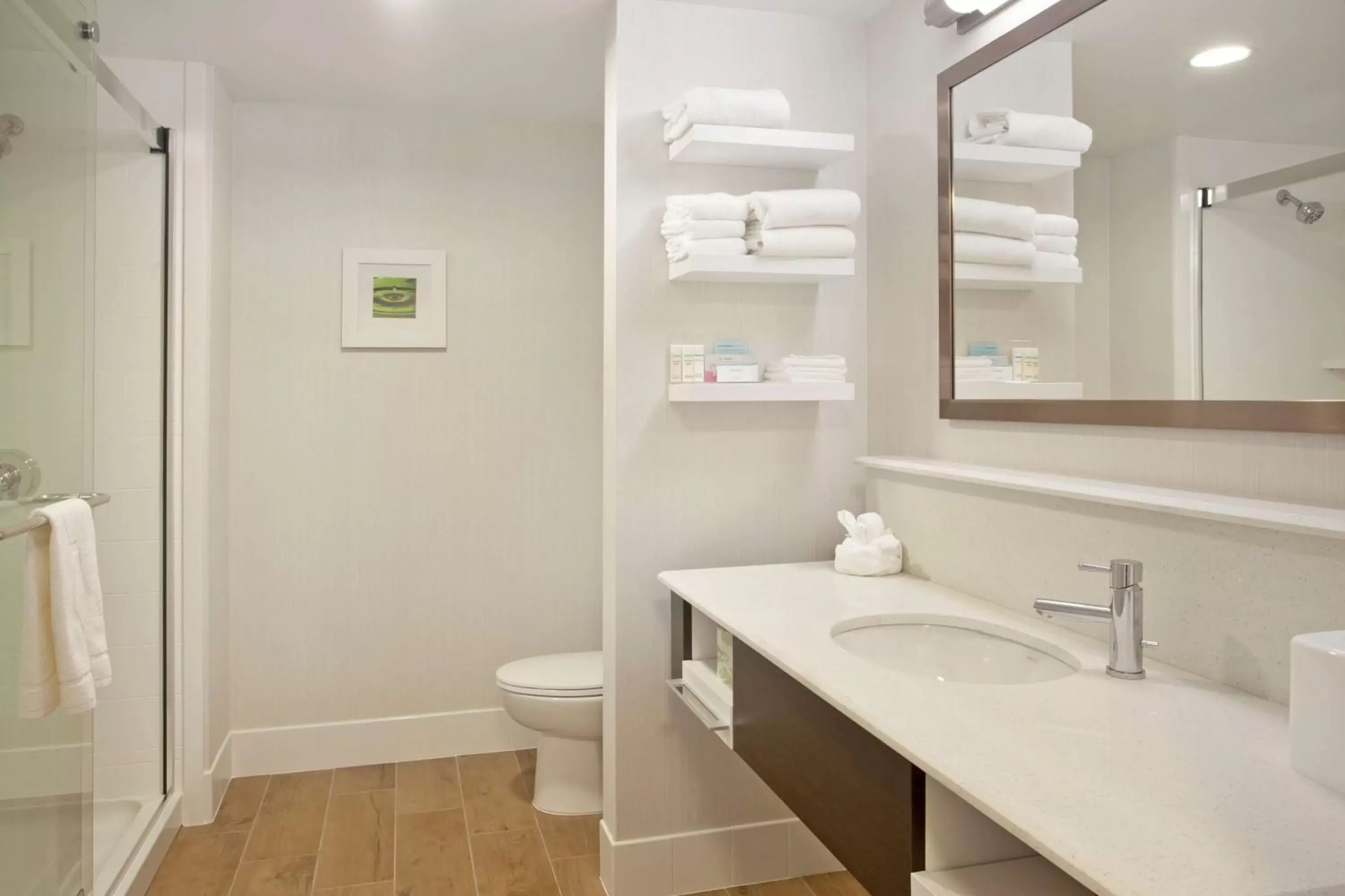 King Room with Sofa Bed - Non-Smoking in Hampton Inn & Suites - Minneapolis/Downtown King Room with Sofa Bed - Non-Smoking in Hampton Inn & Suites - Minneapolis/Downtown