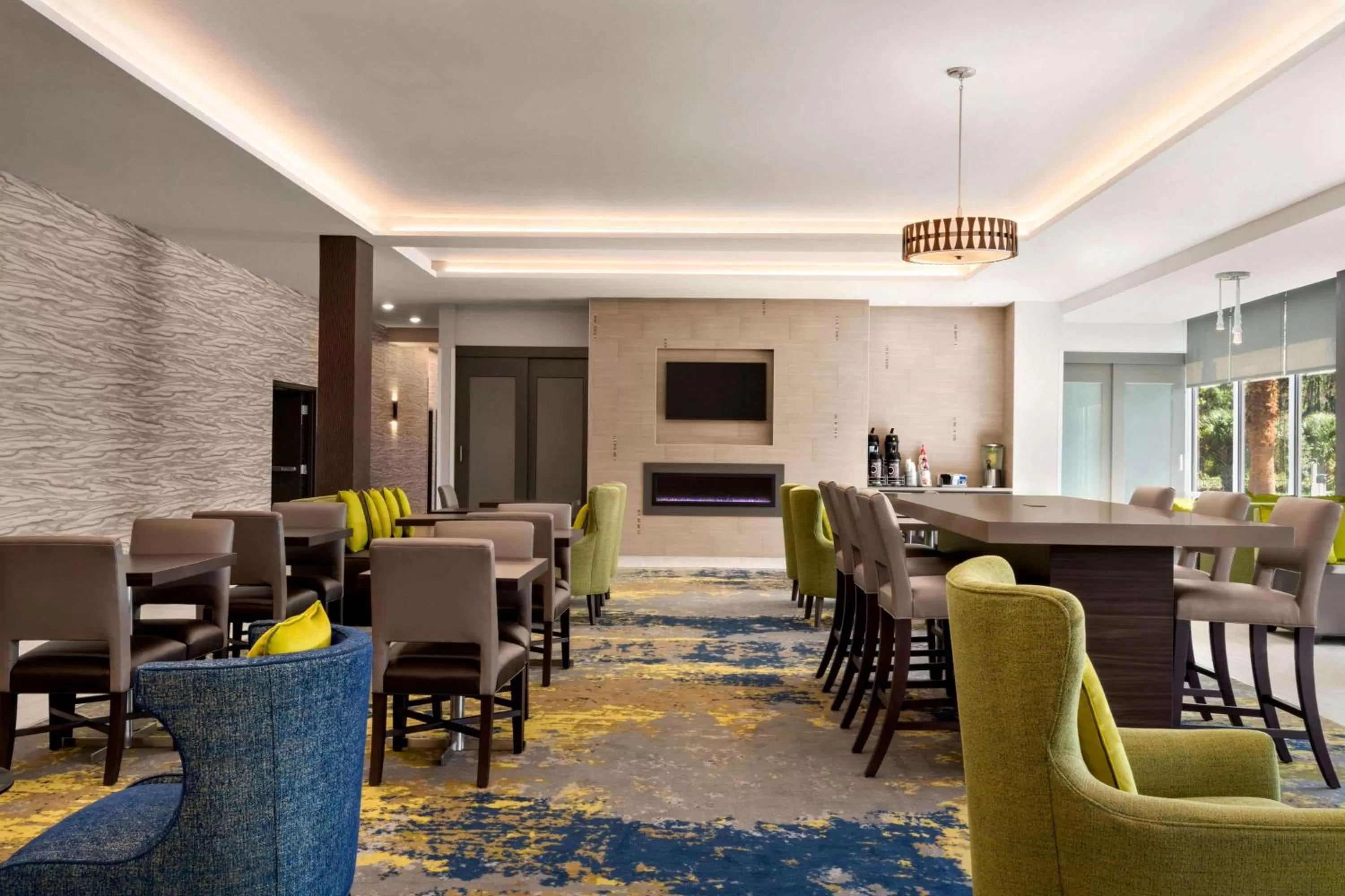 Lobby or reception in La Quinta Inn & Suites by Wyndham Orlando I-Drive Theme Parks