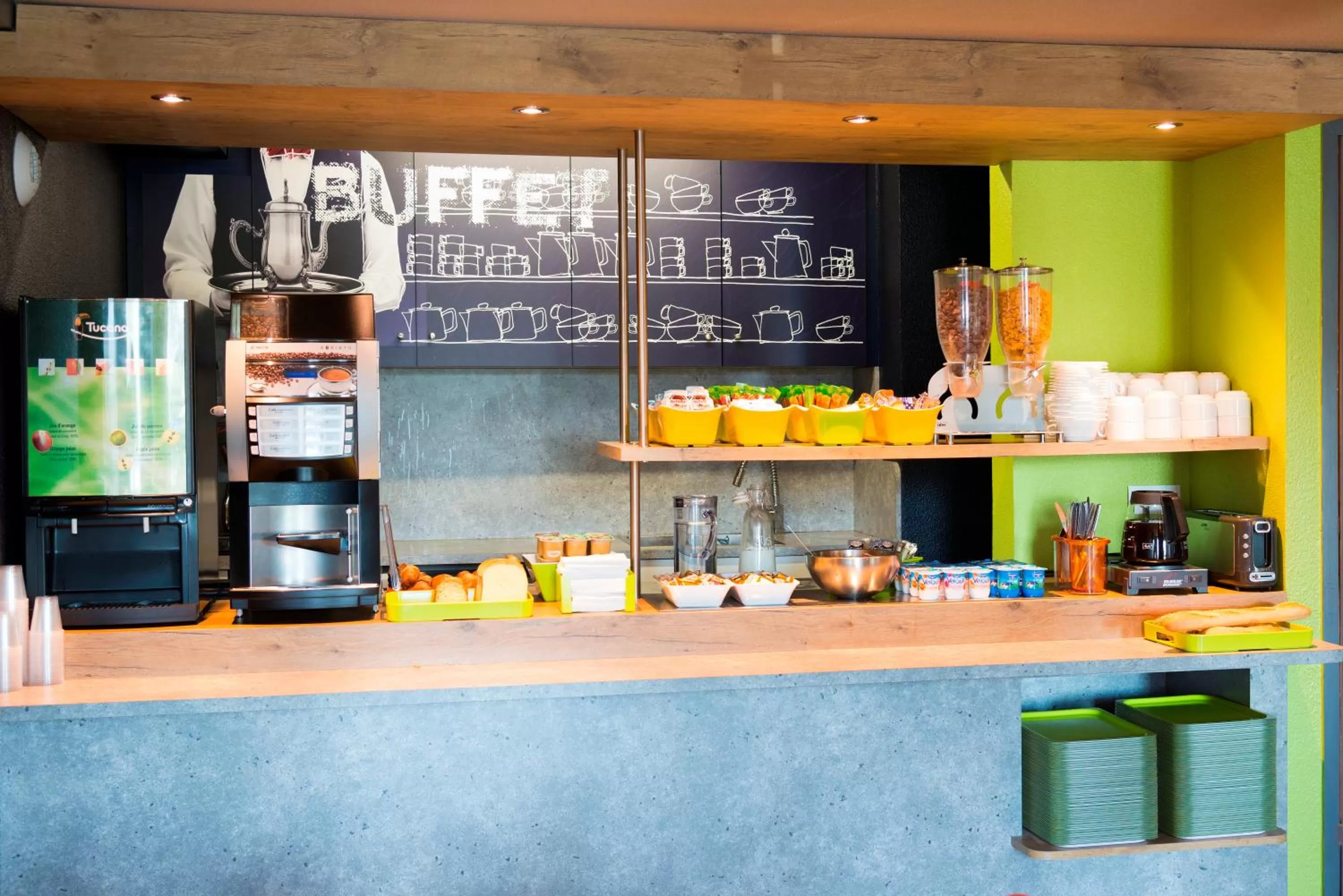 Food in ibis budget Granville