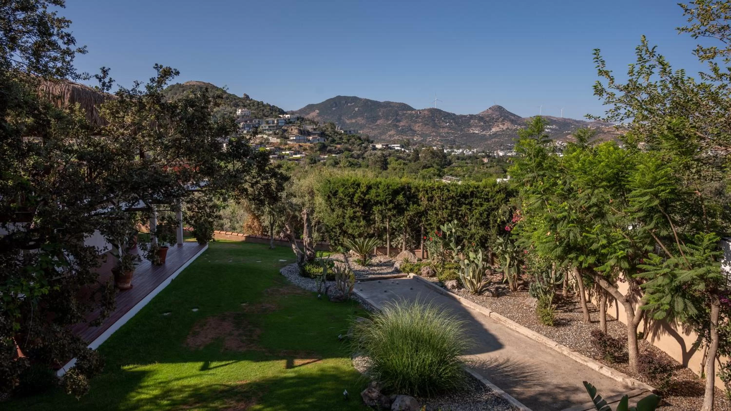 Garden, Pool View in 4reasons hotel + bistro | 12+