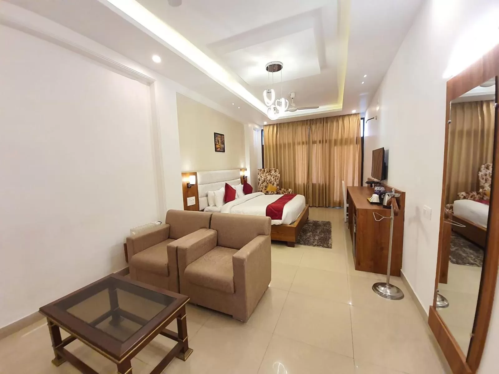 Seating area, Bed in Pride Ashiyana Resort Mussoorie