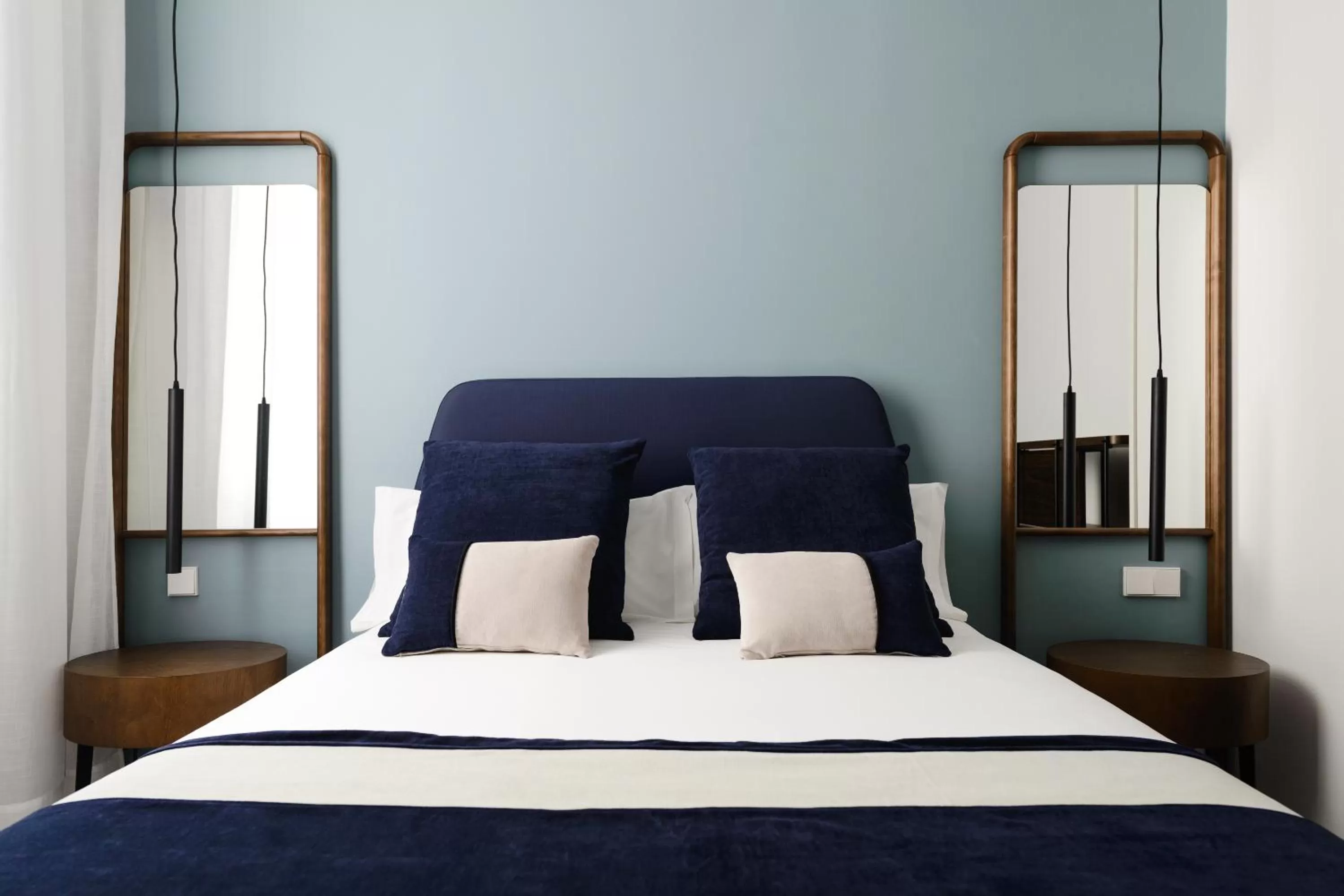 Bed in Smartrental Collection Gran Vía Centric