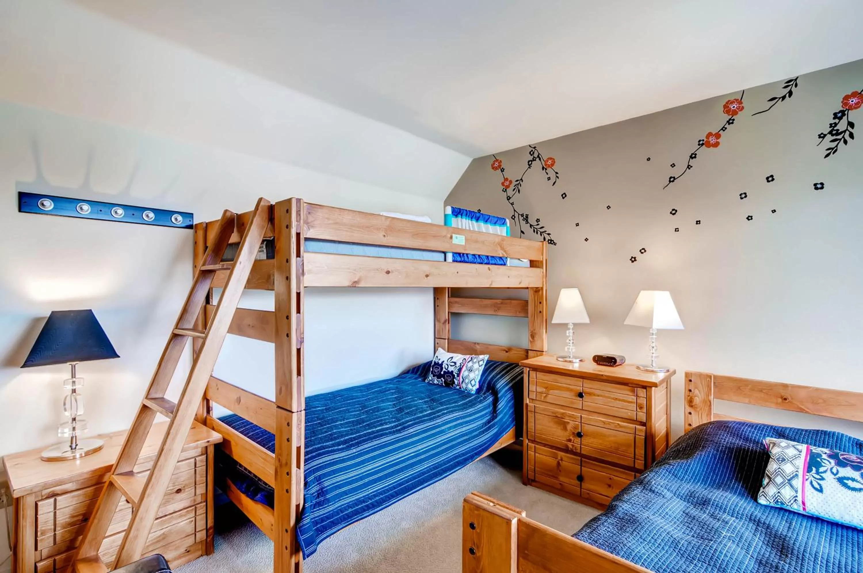 Bed in Lakeside Village by Vail Resorts