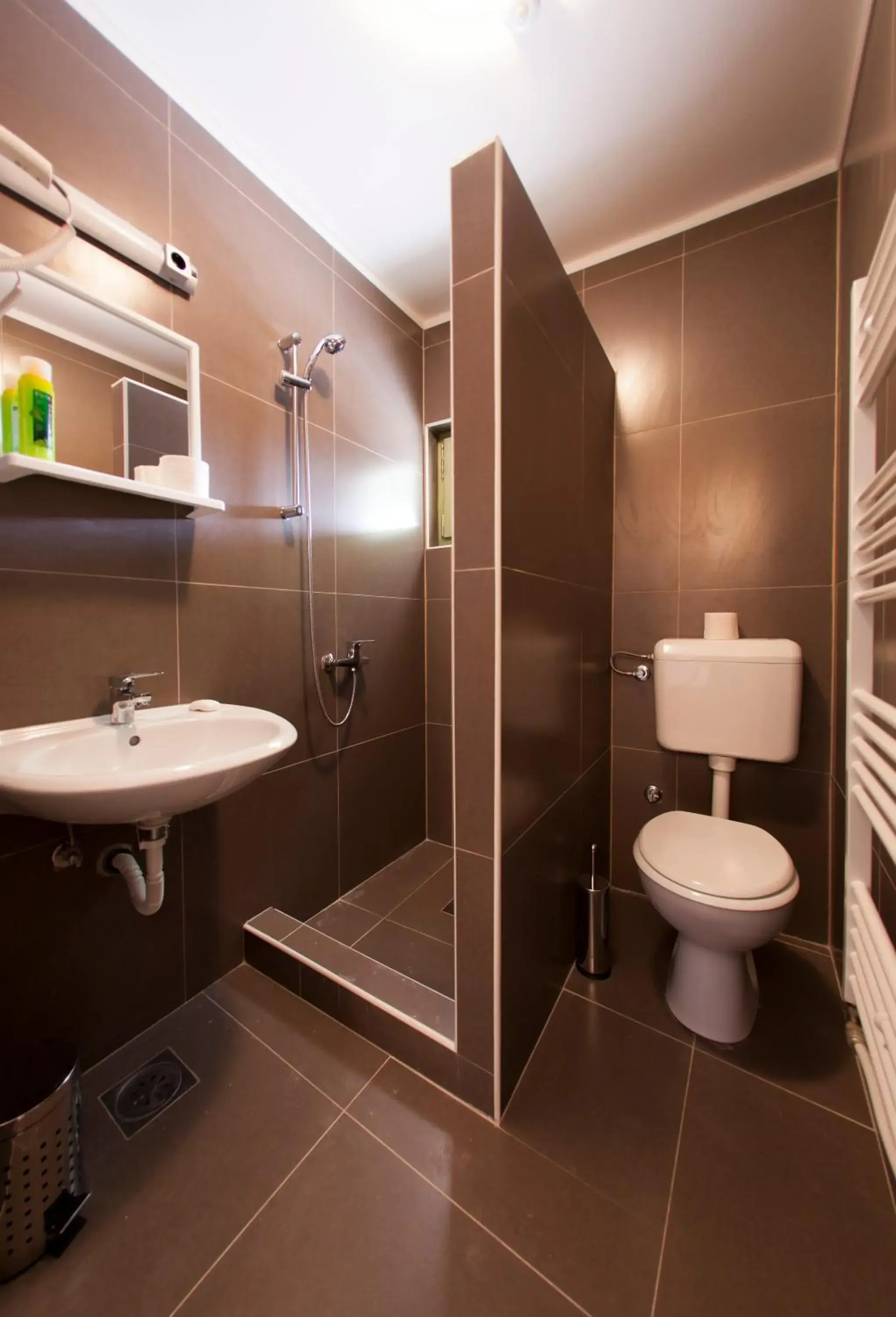 Quadruple Room in Hotel Hayat Hills Quadruple Room in Hotel Hayat Hills