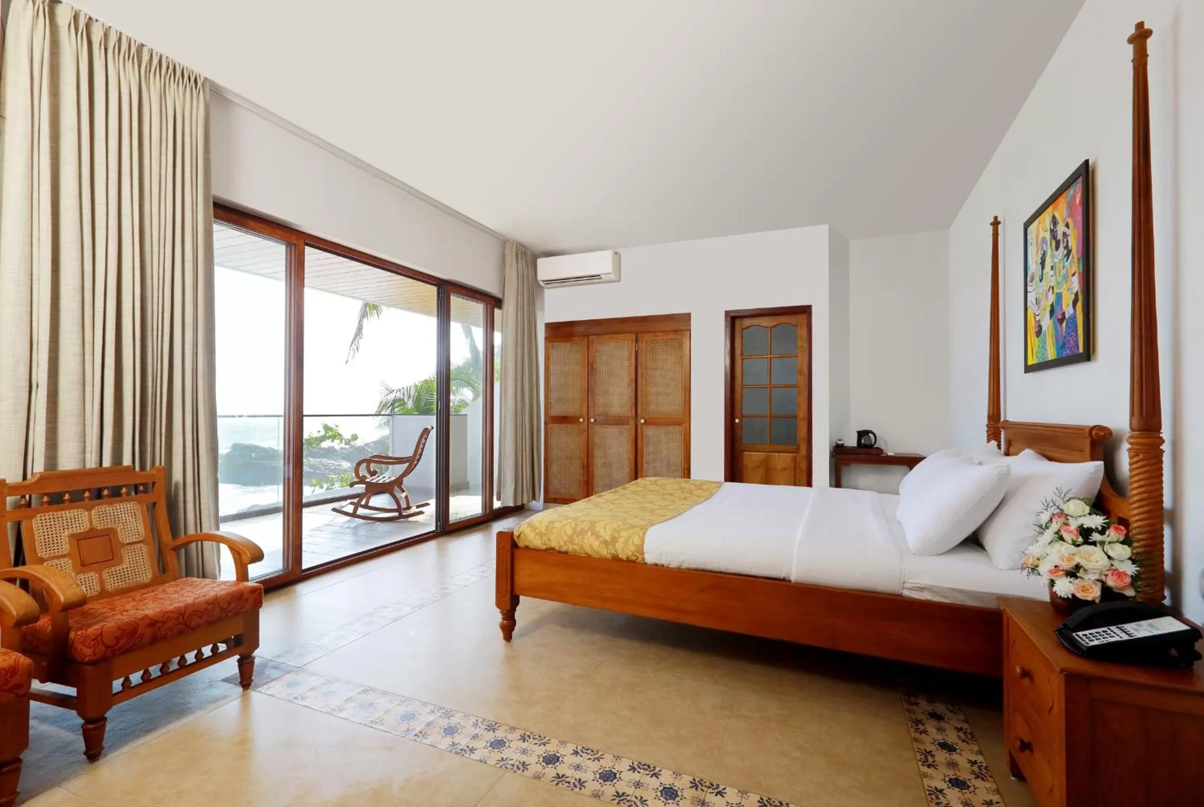 Living room, Bed in Rockholm at the Light House Beach