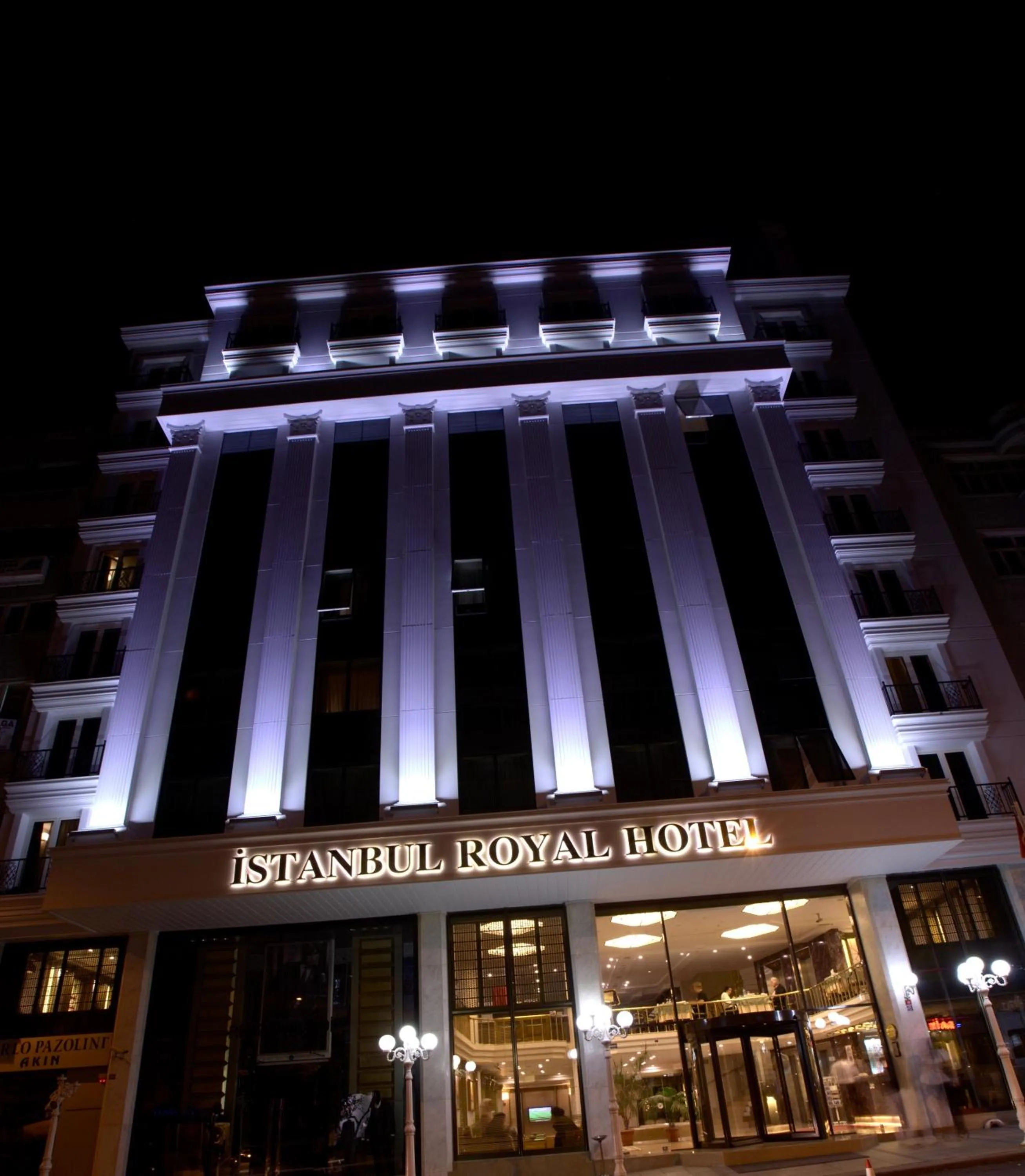 Property building in Istanbul Royal Hotel
