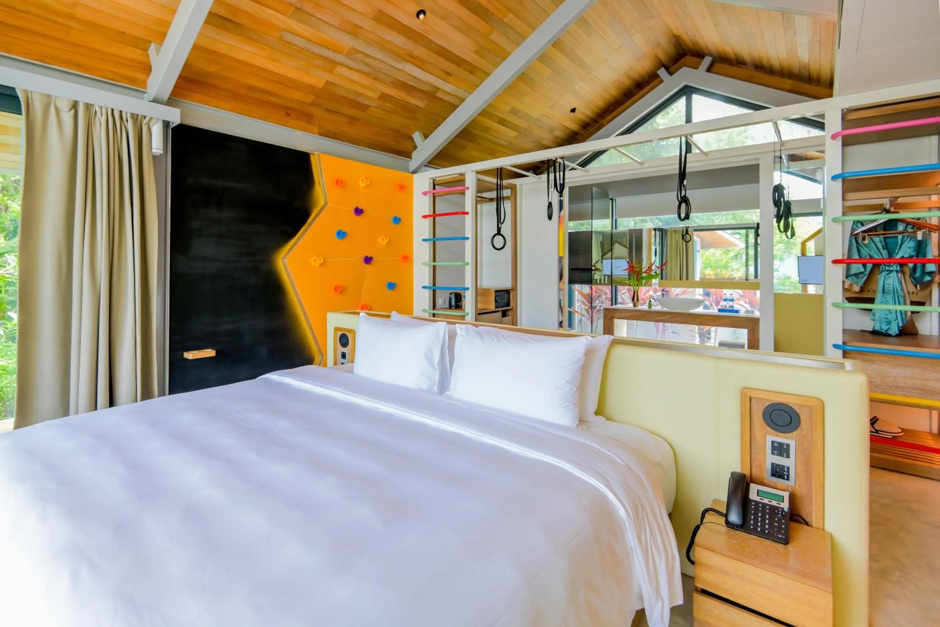 Bedroom, Bed in Island Escape Burasari