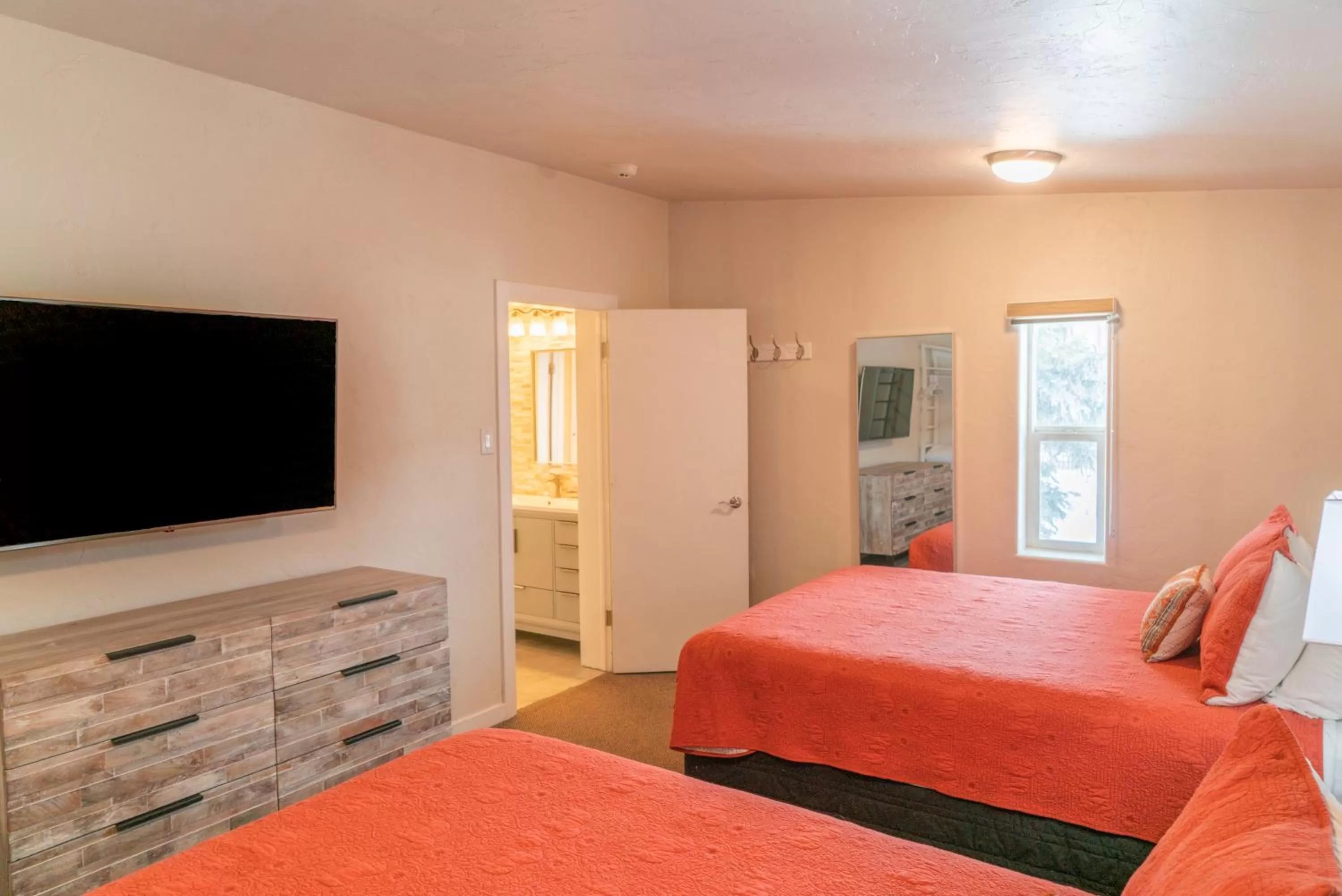 TV and multimedia, Bed in Aspenalt Lodge