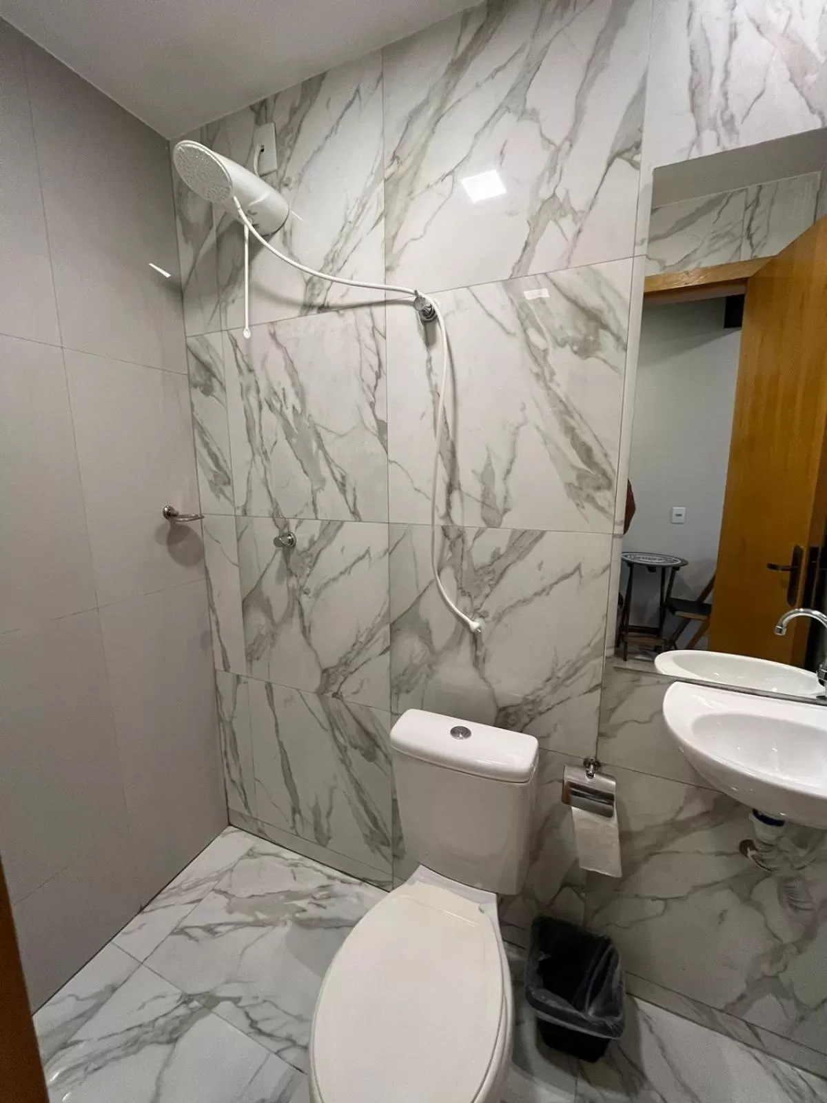 Bathroom in Riacho Hotel