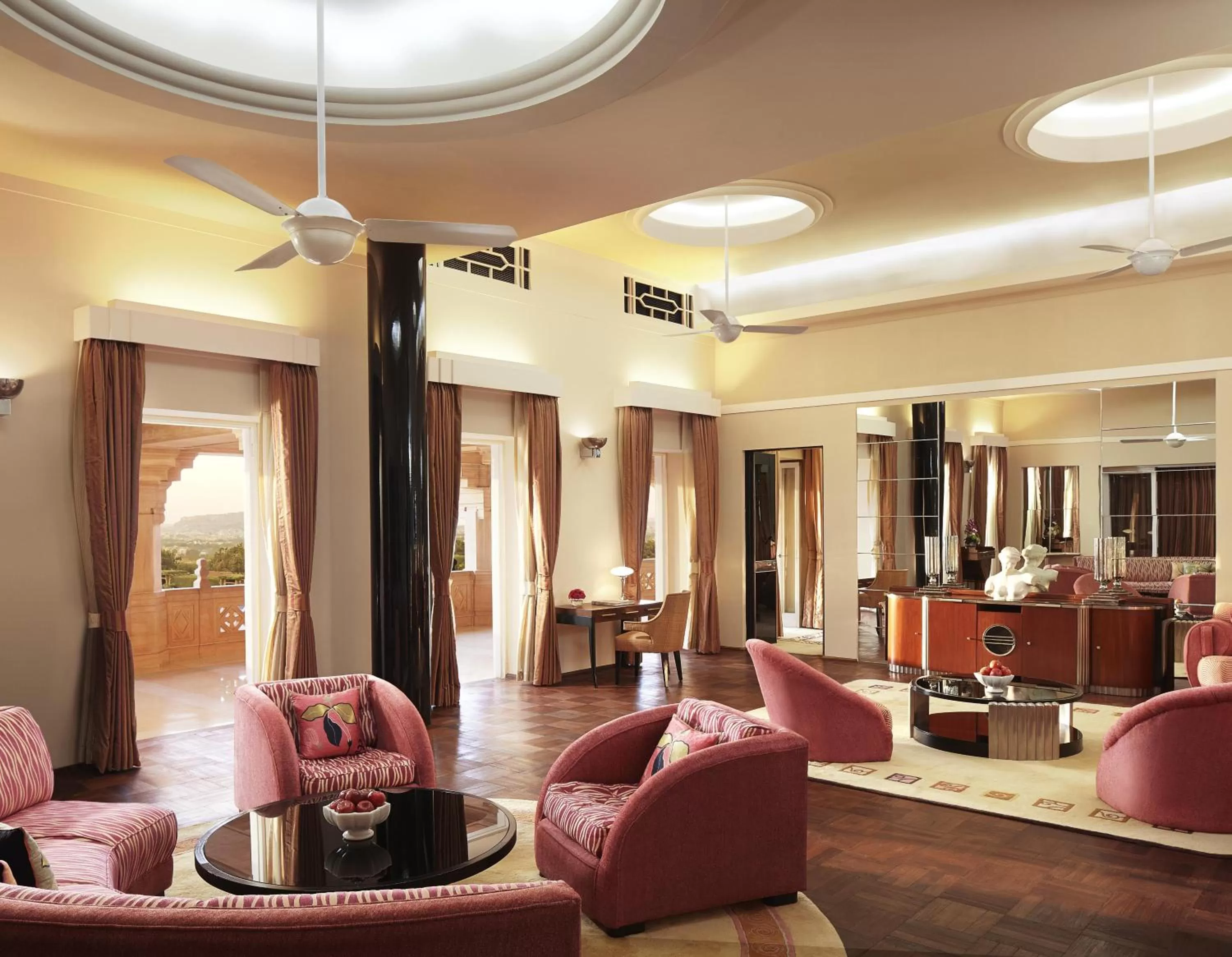 Photo of the whole room in Umaid Bhawan Palace Jodhpur