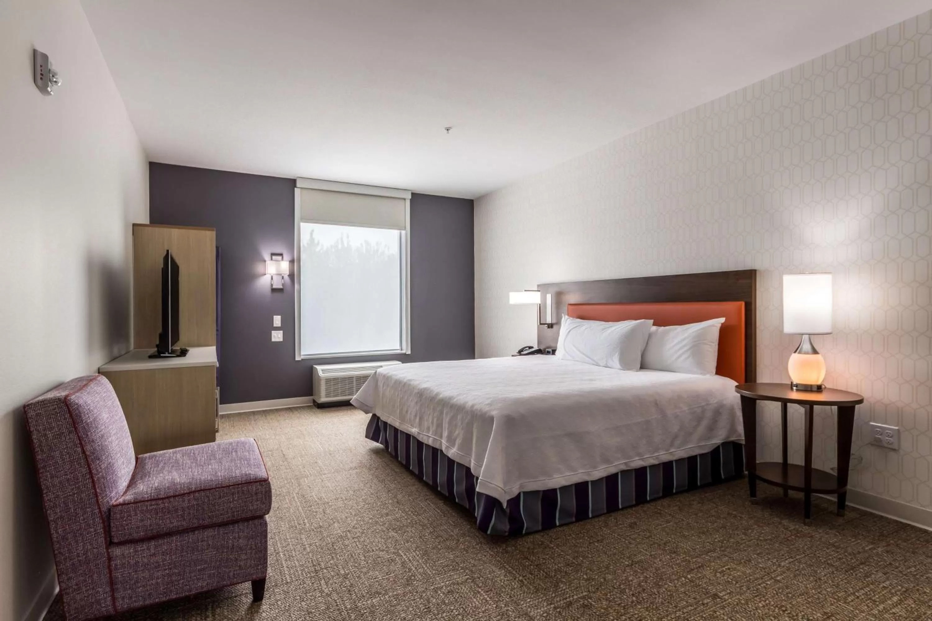 Bed in Home2 Suites By Hilton Fort Worth Northlake