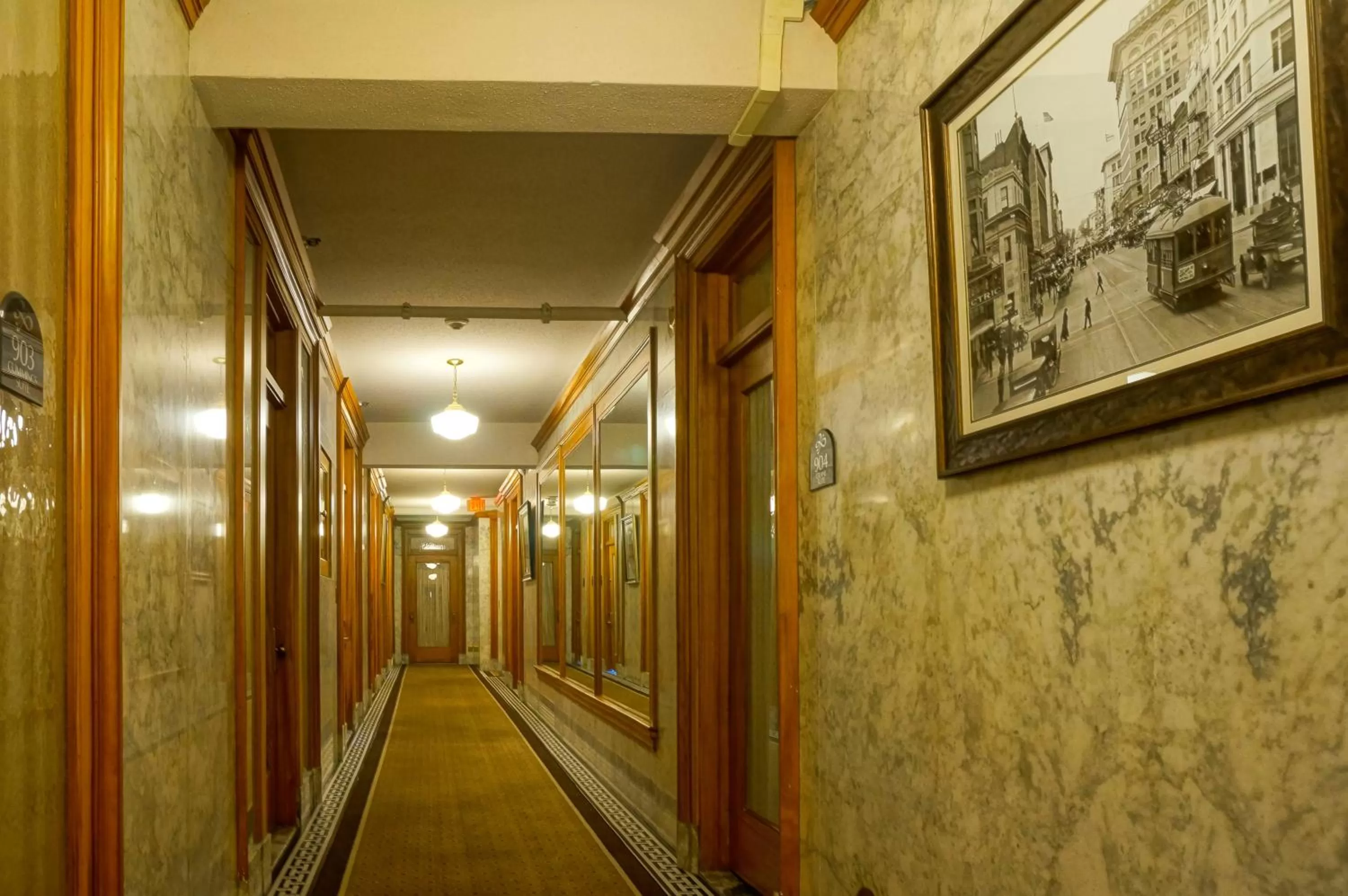 Decorative detail in Gaslamp Plaza Suites