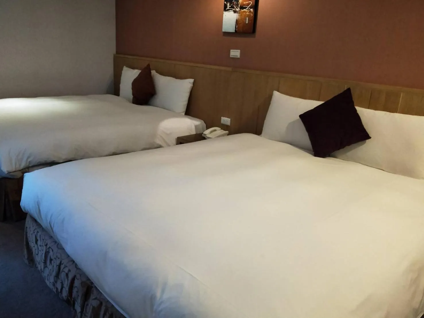 Bedroom, Bed in In Young Hotel