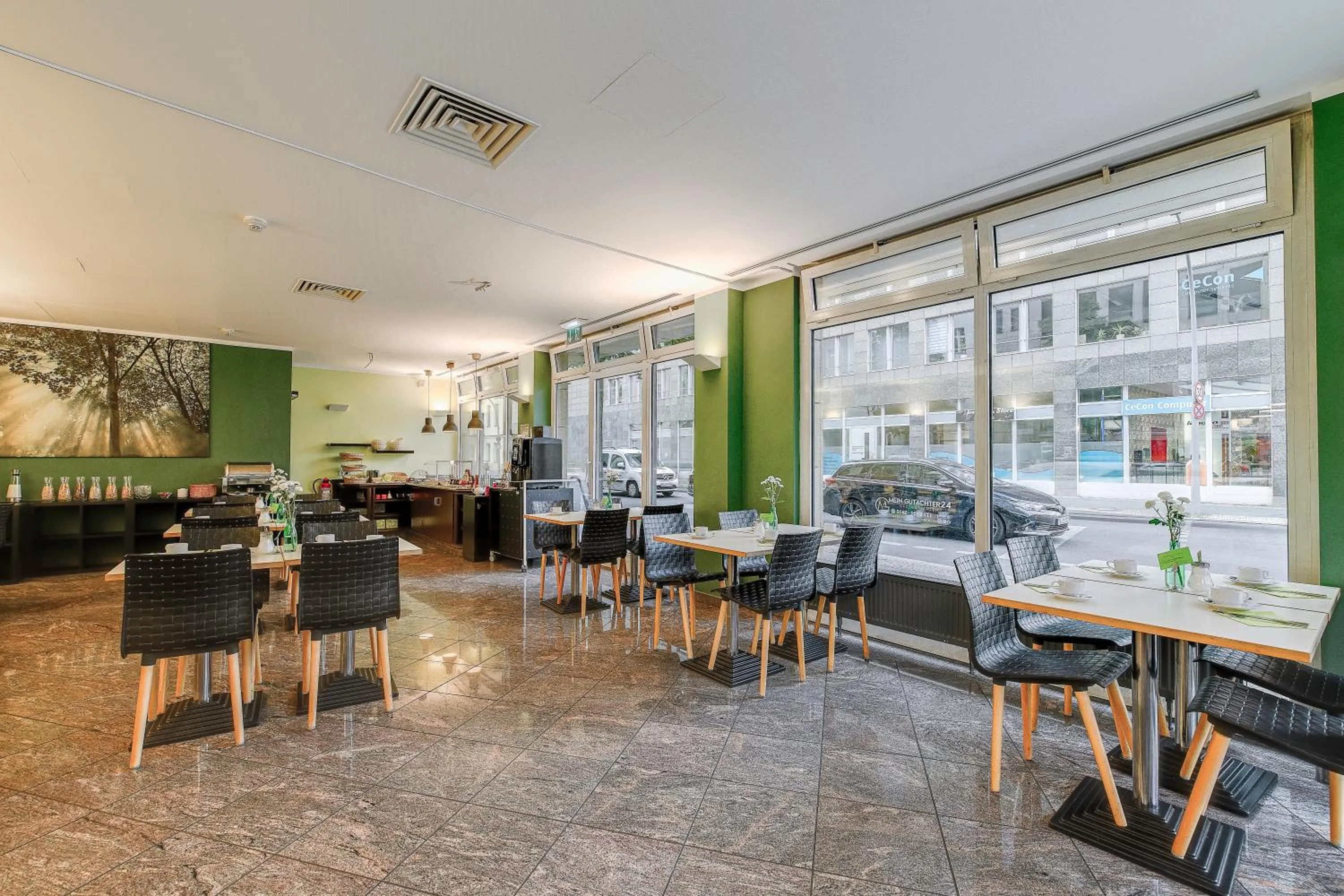 Restaurant/places to eat in Hotel Berlin Mitte by Campanile