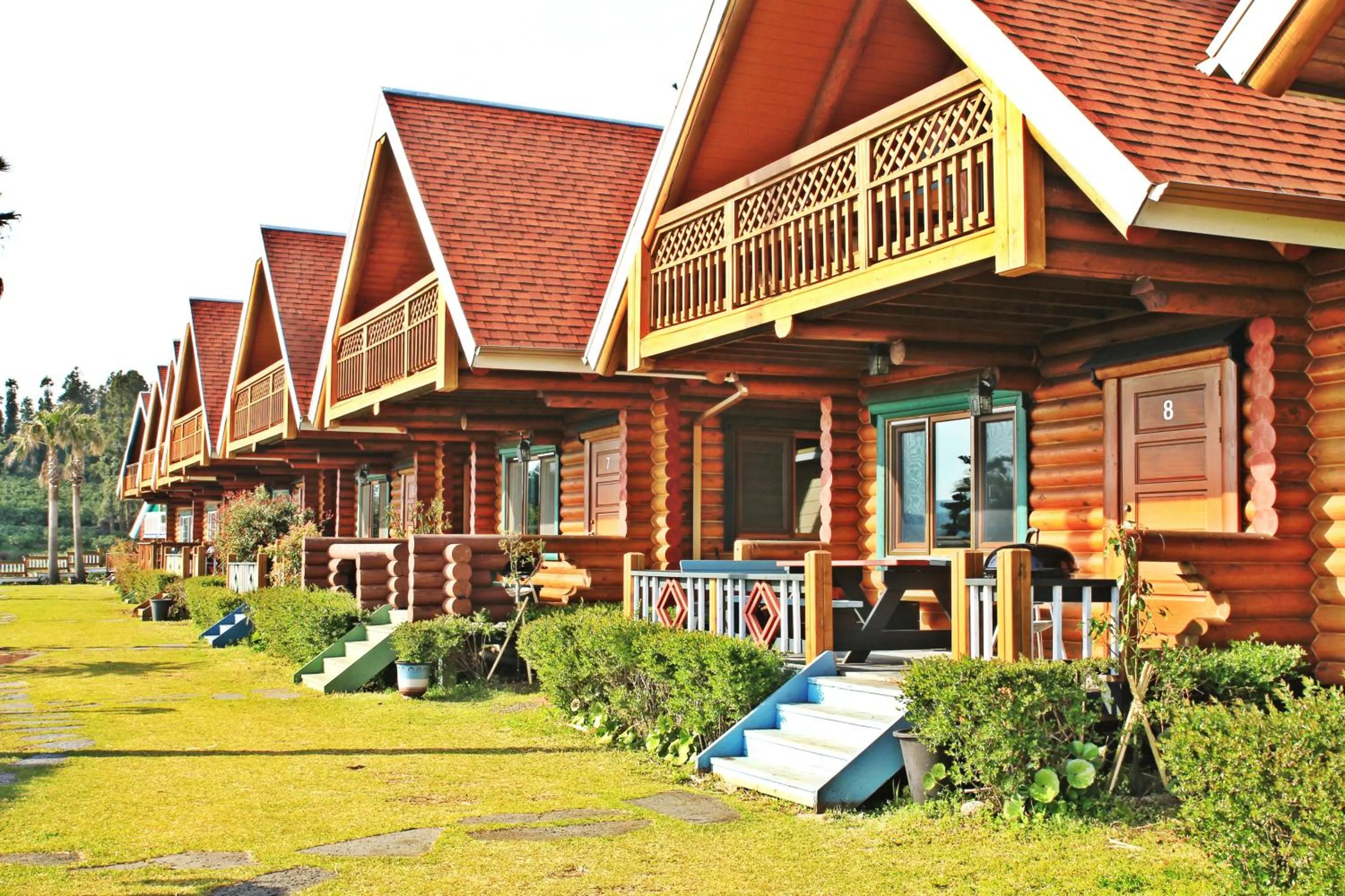 Facade/entrance in Jungmun Log Pension & Resort