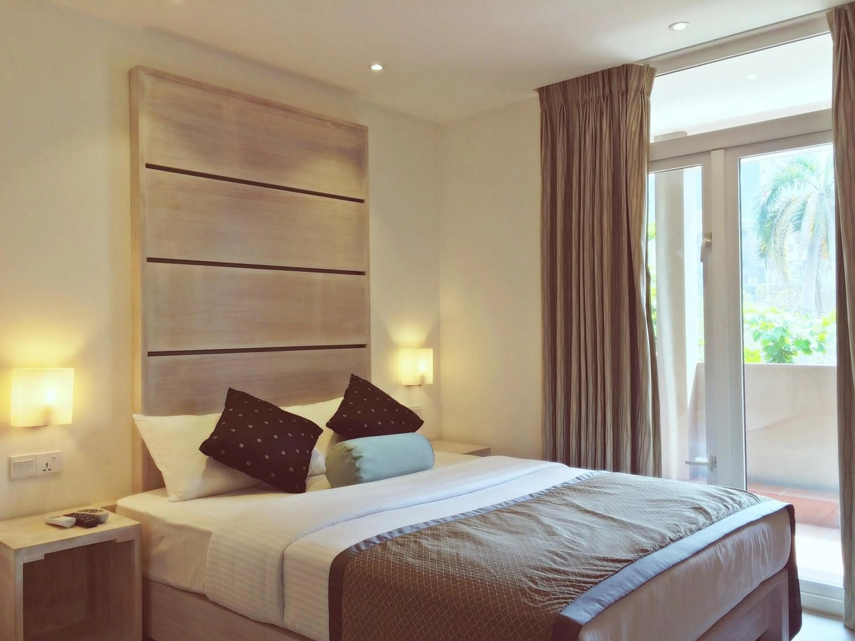 Bed in Ivy Lane Colombo