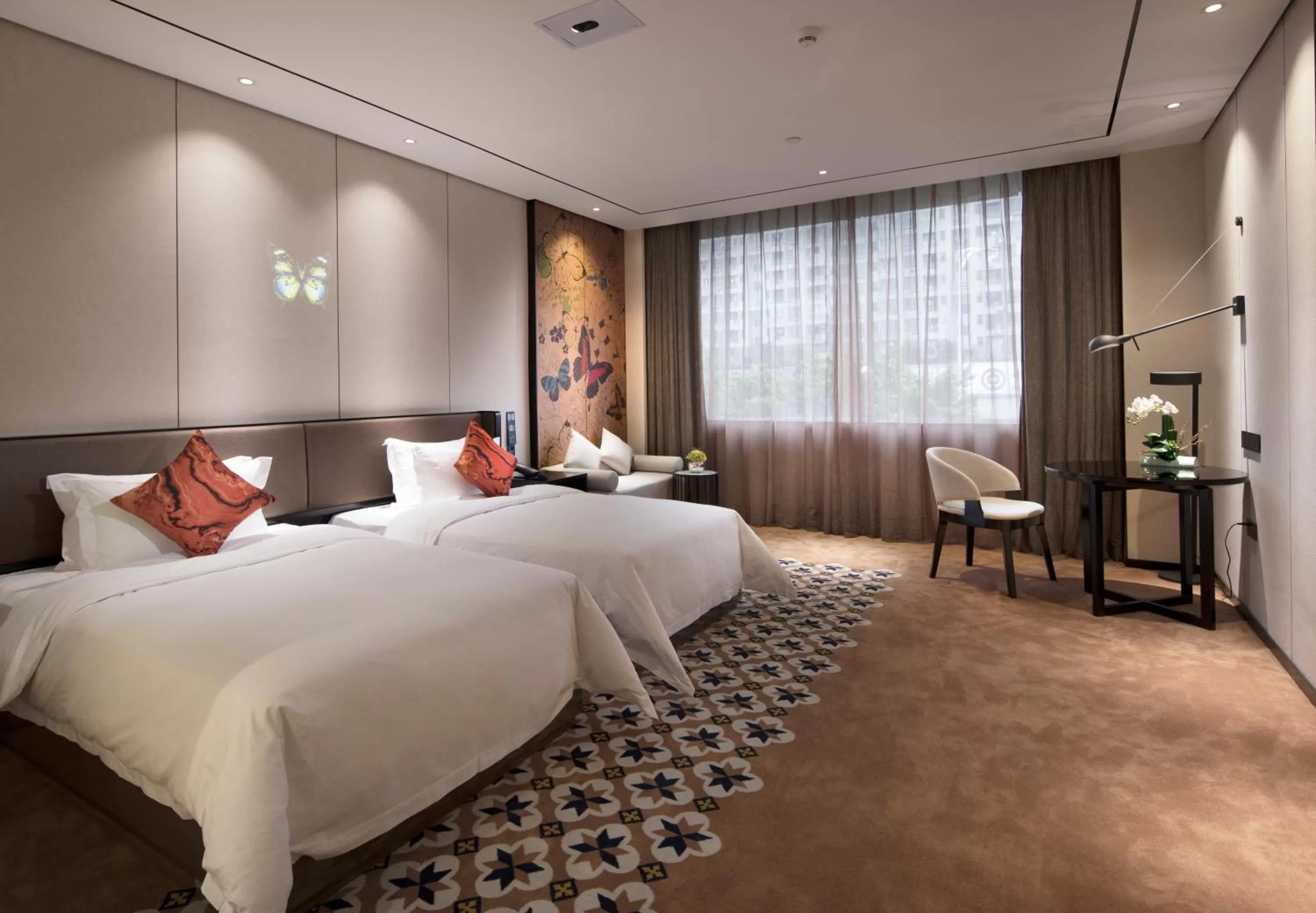 Bed in Paco Hotel Dongpu Guanghzou -Free Shuttle Bus for Canton Fair
